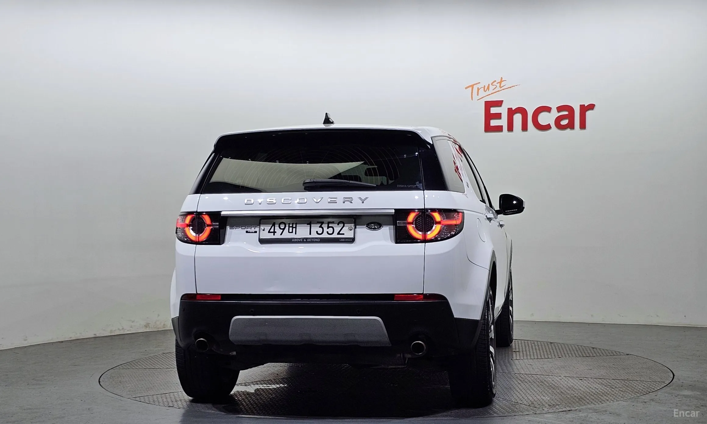 Land Rover Discovery Sports превью 3