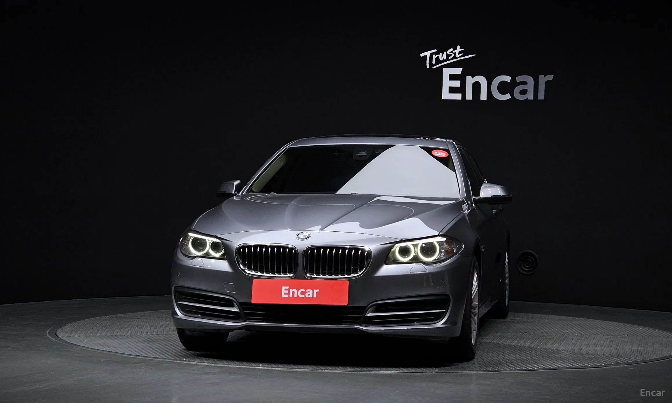 BMW 5 Series (F10) превью 2