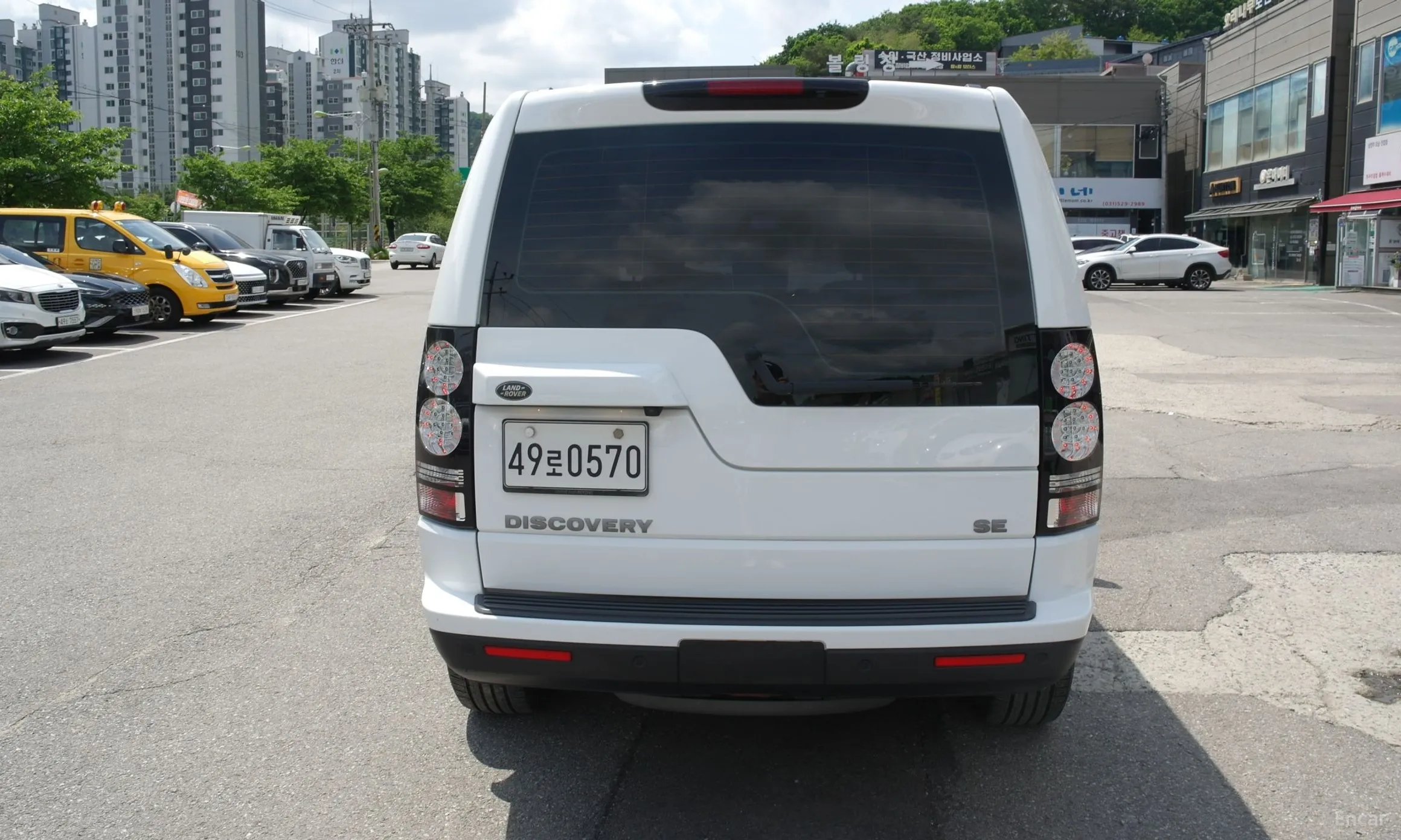 Land Rover Discovery 4 превью 3