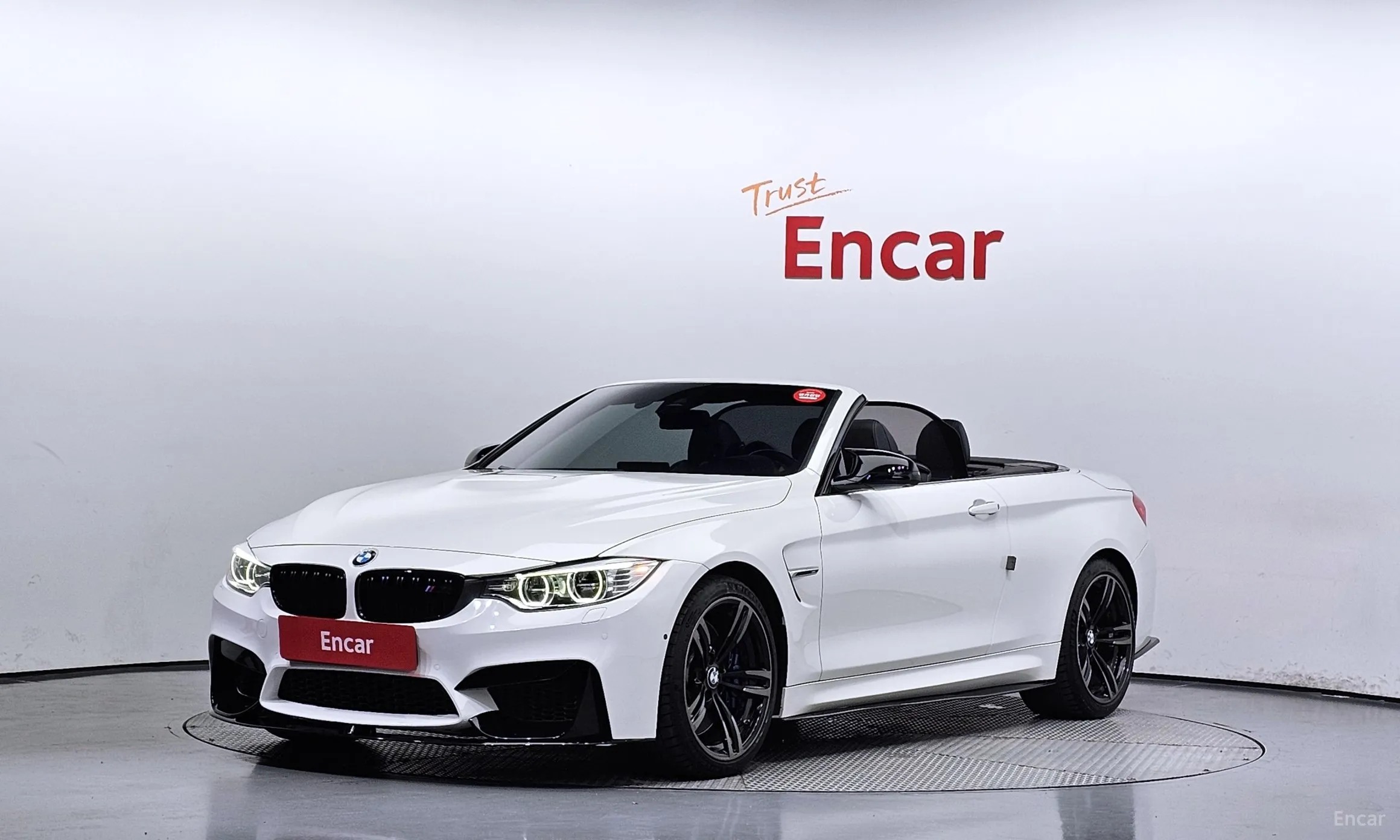 BMW M4 (F82)