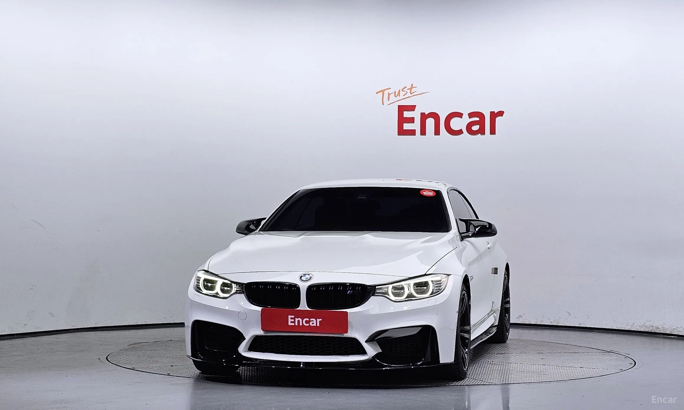 BMW M4 (F82)