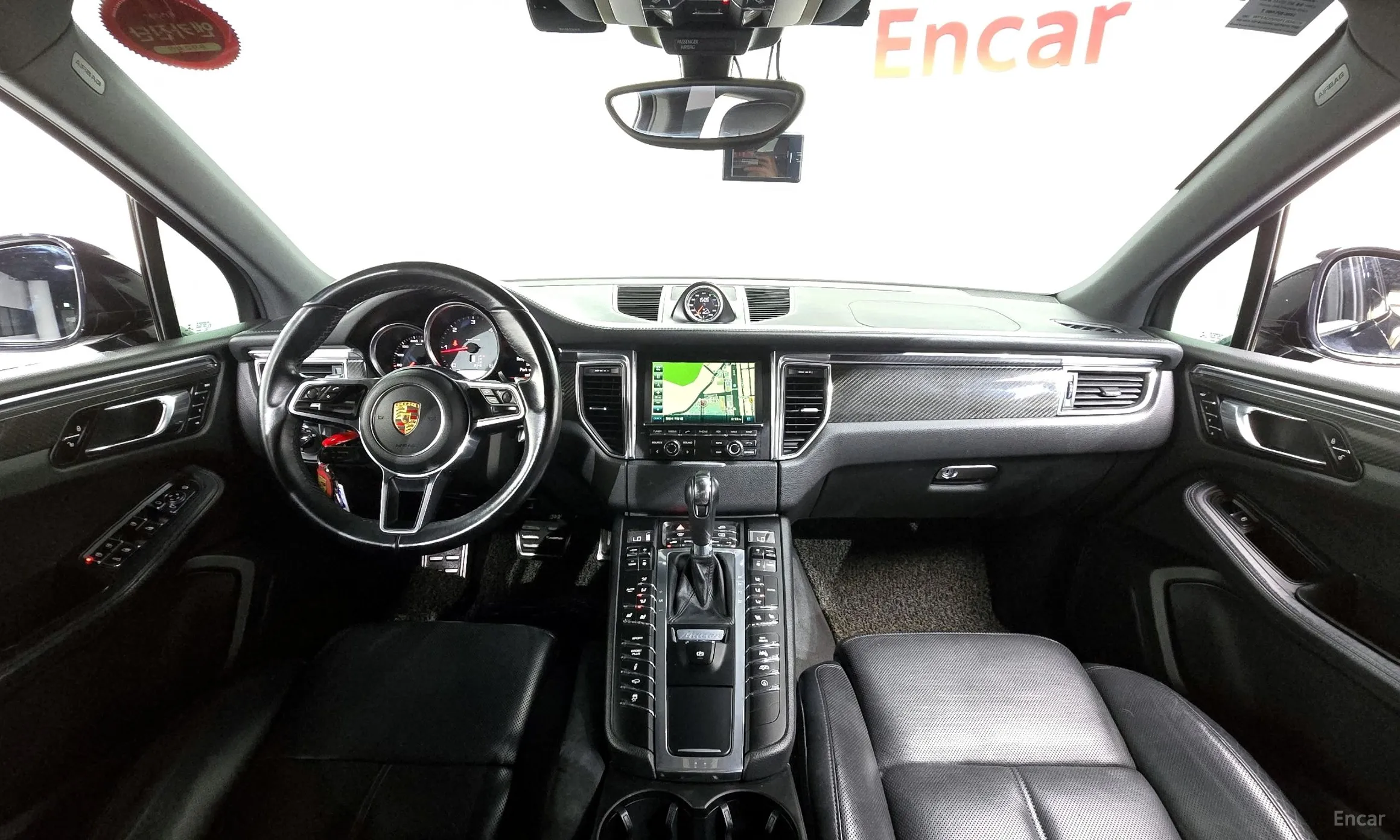 Porsche Macan превью 4