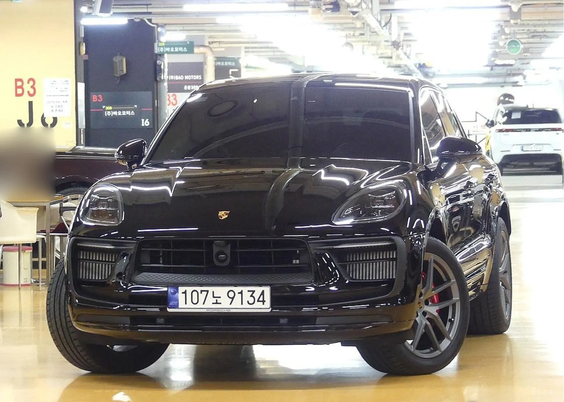 Porsche Macan превью 2