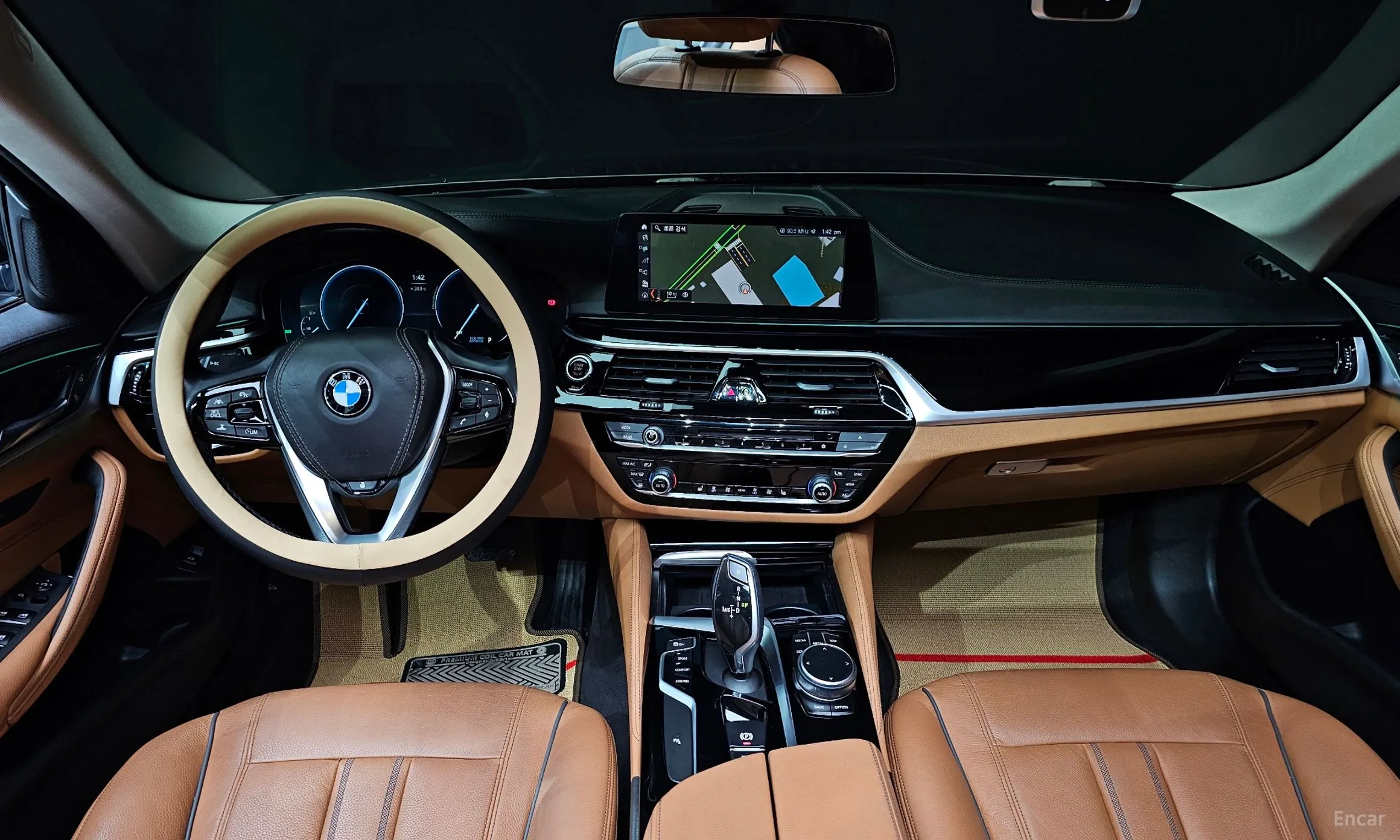 BMW 5 Series (G30) превью 4