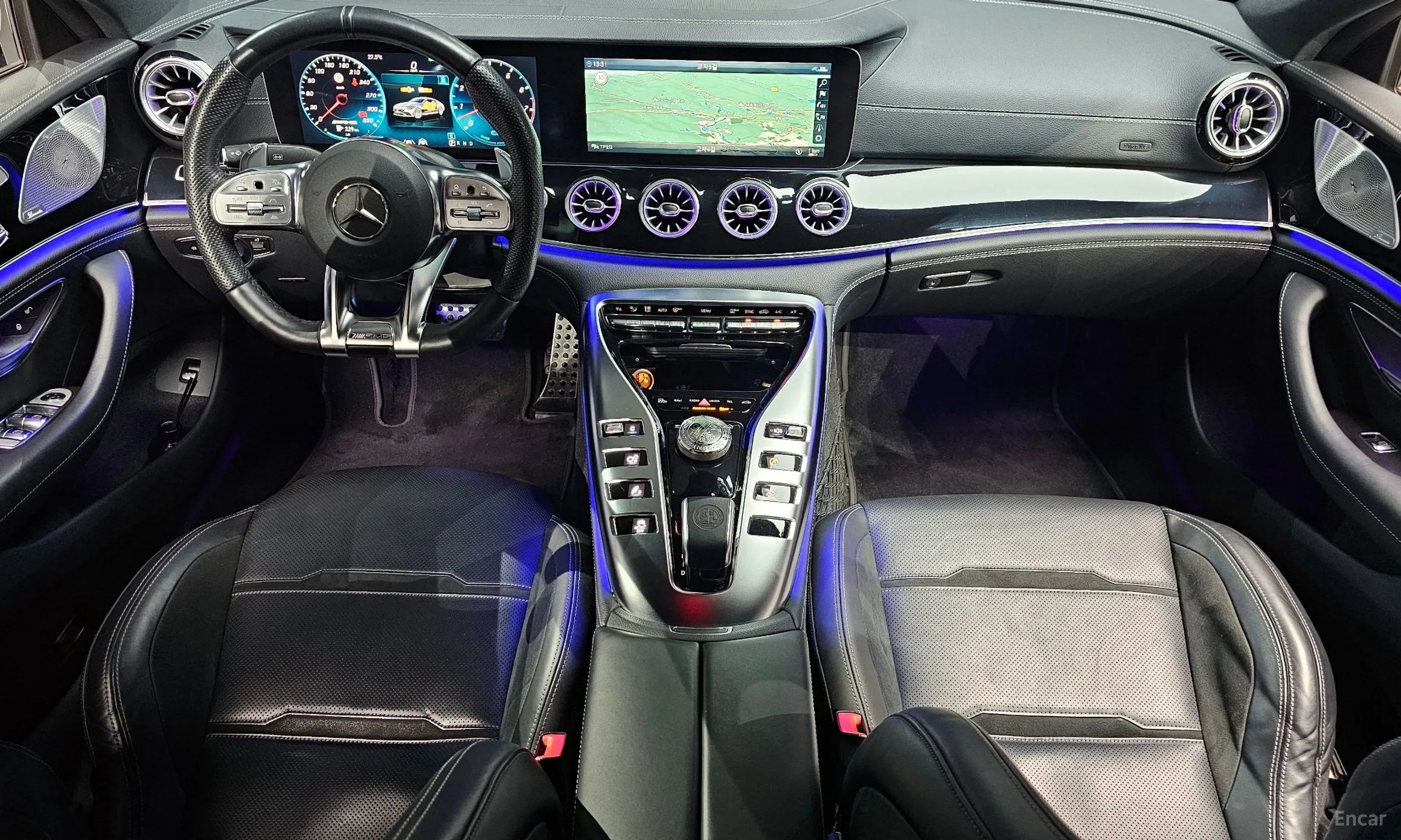 Mercedes Benz AMG GT превью 4