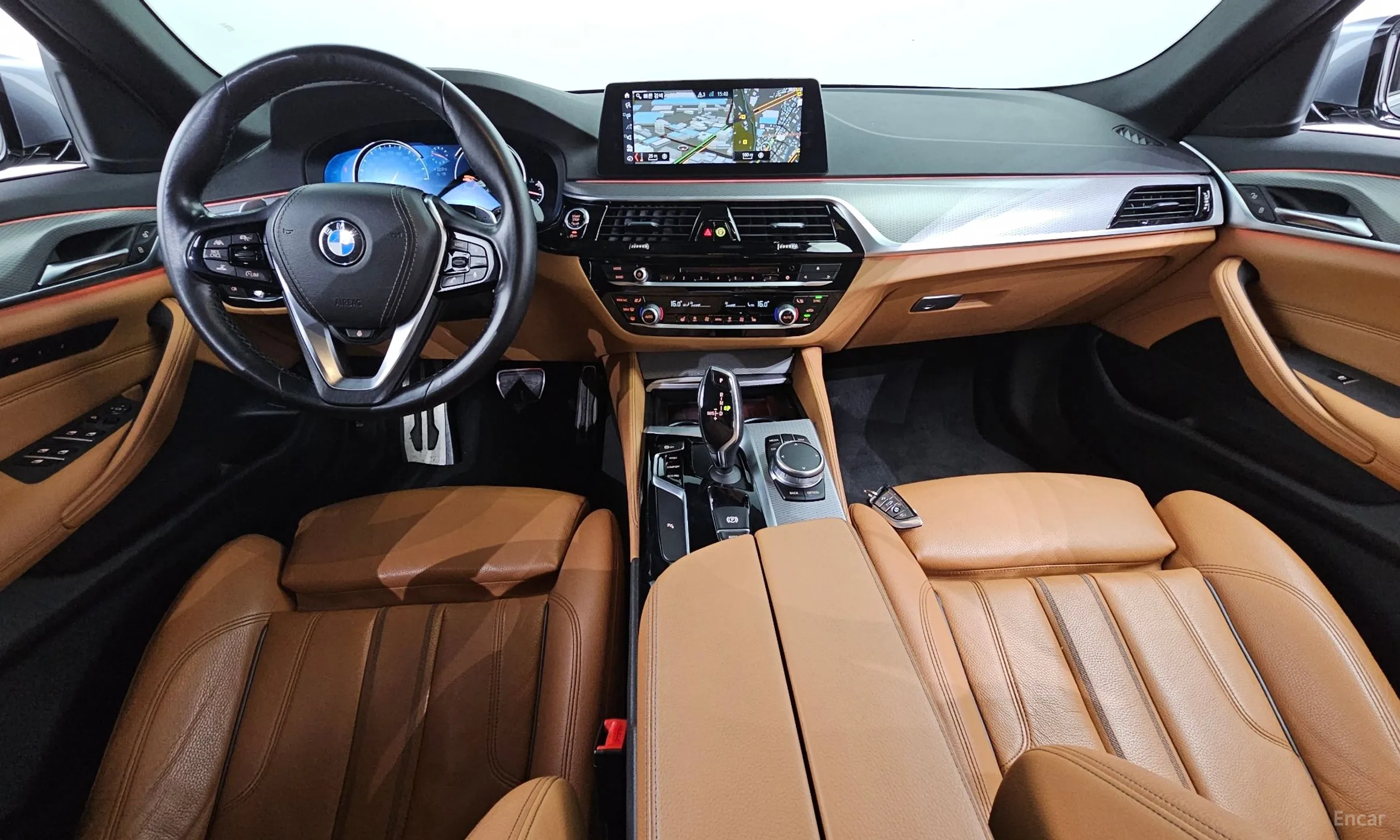 BMW 5 Series (G30) превью 4