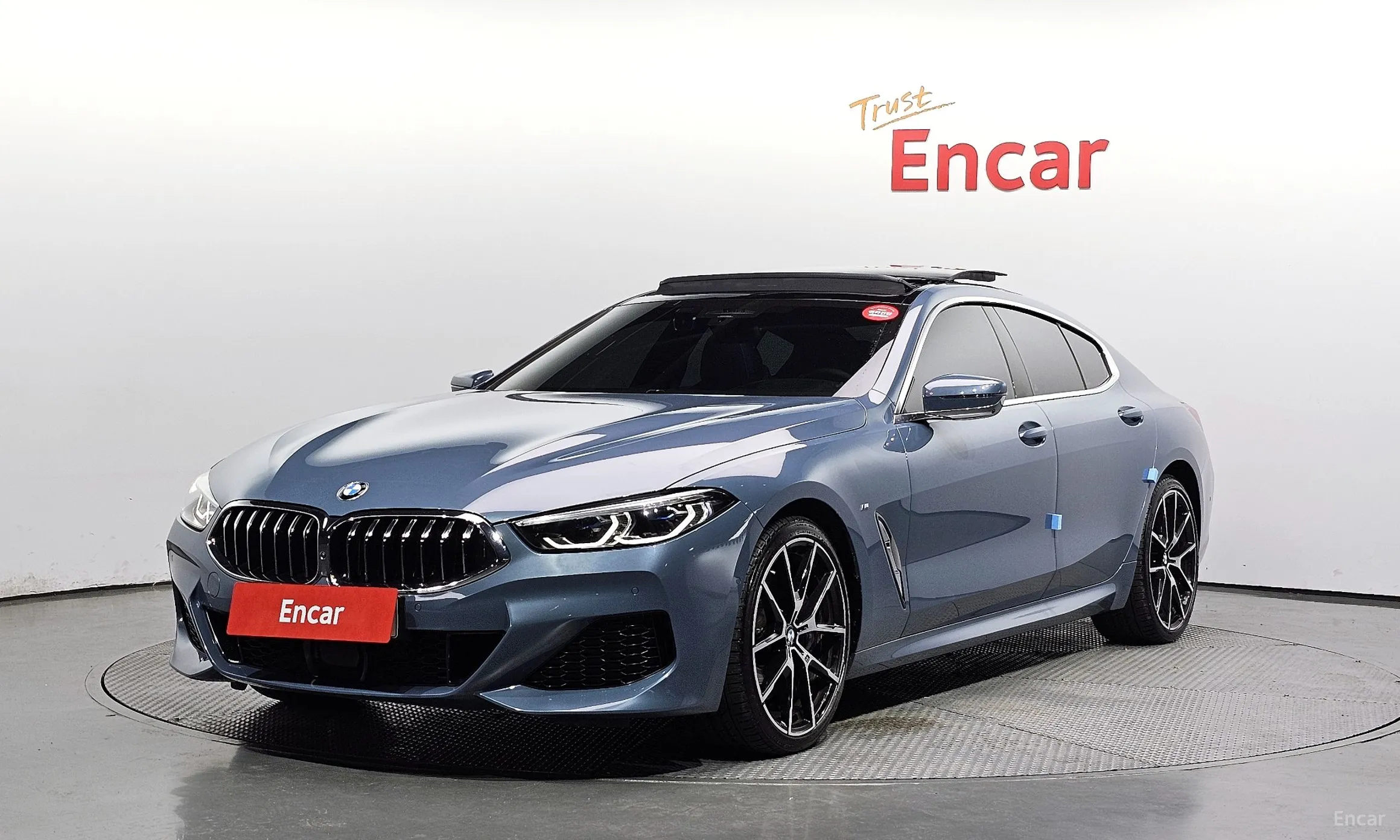 BMW 8-series (G15)