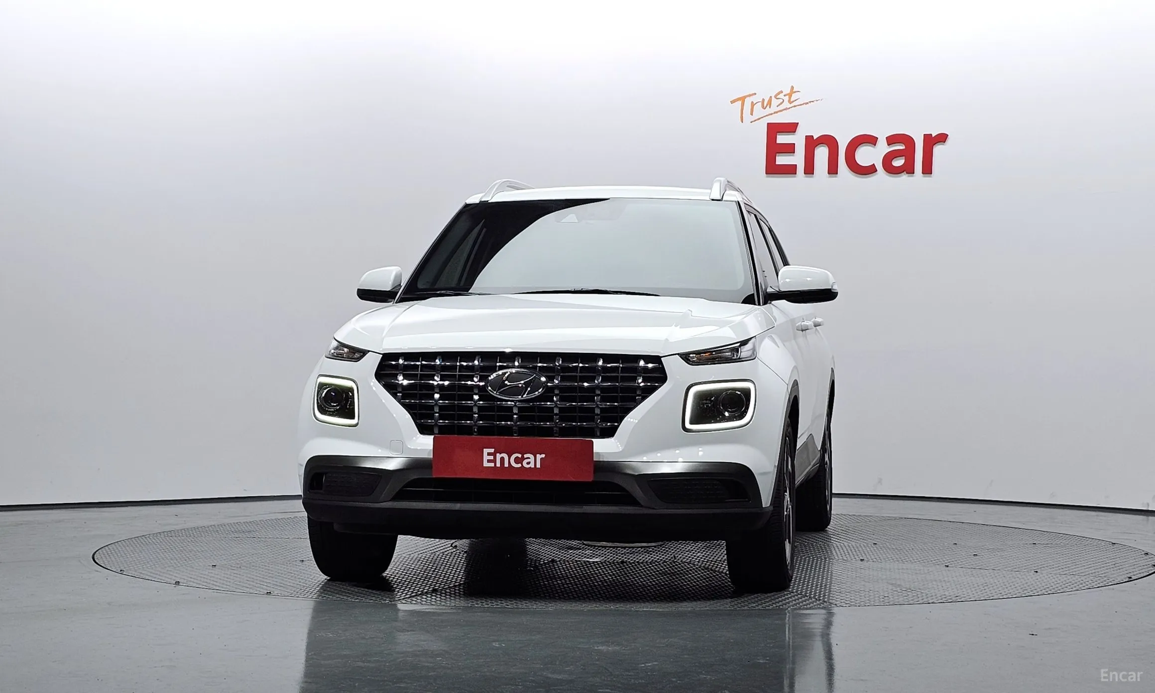 Hyundai Venue превью 2