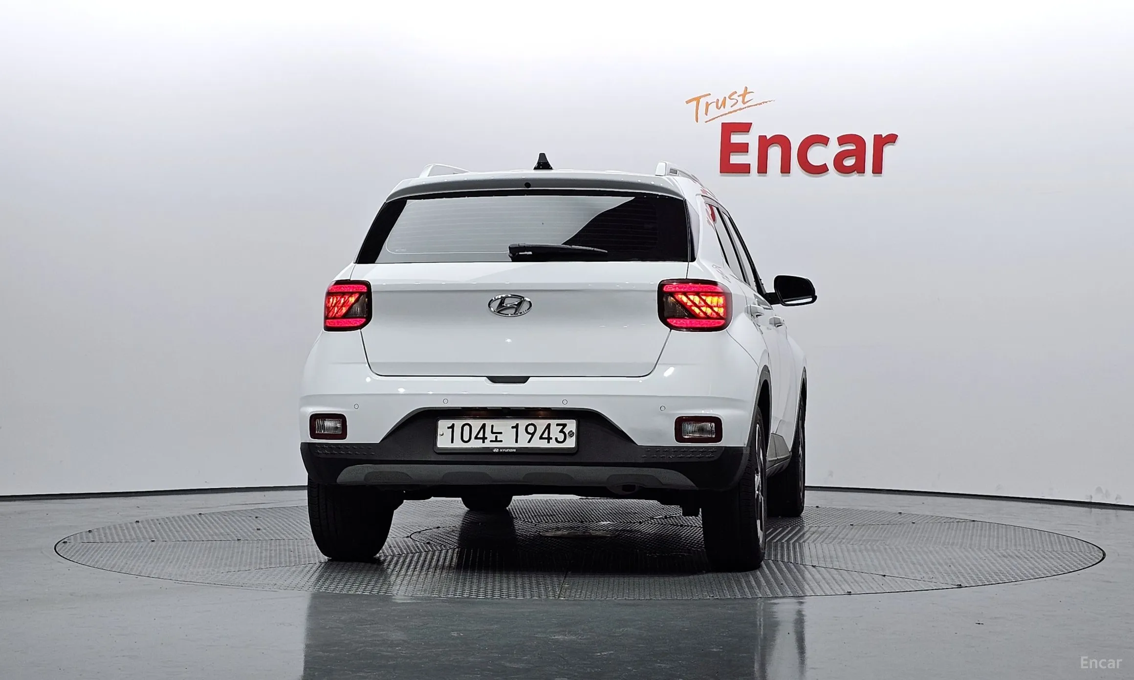Hyundai Venue превью 3