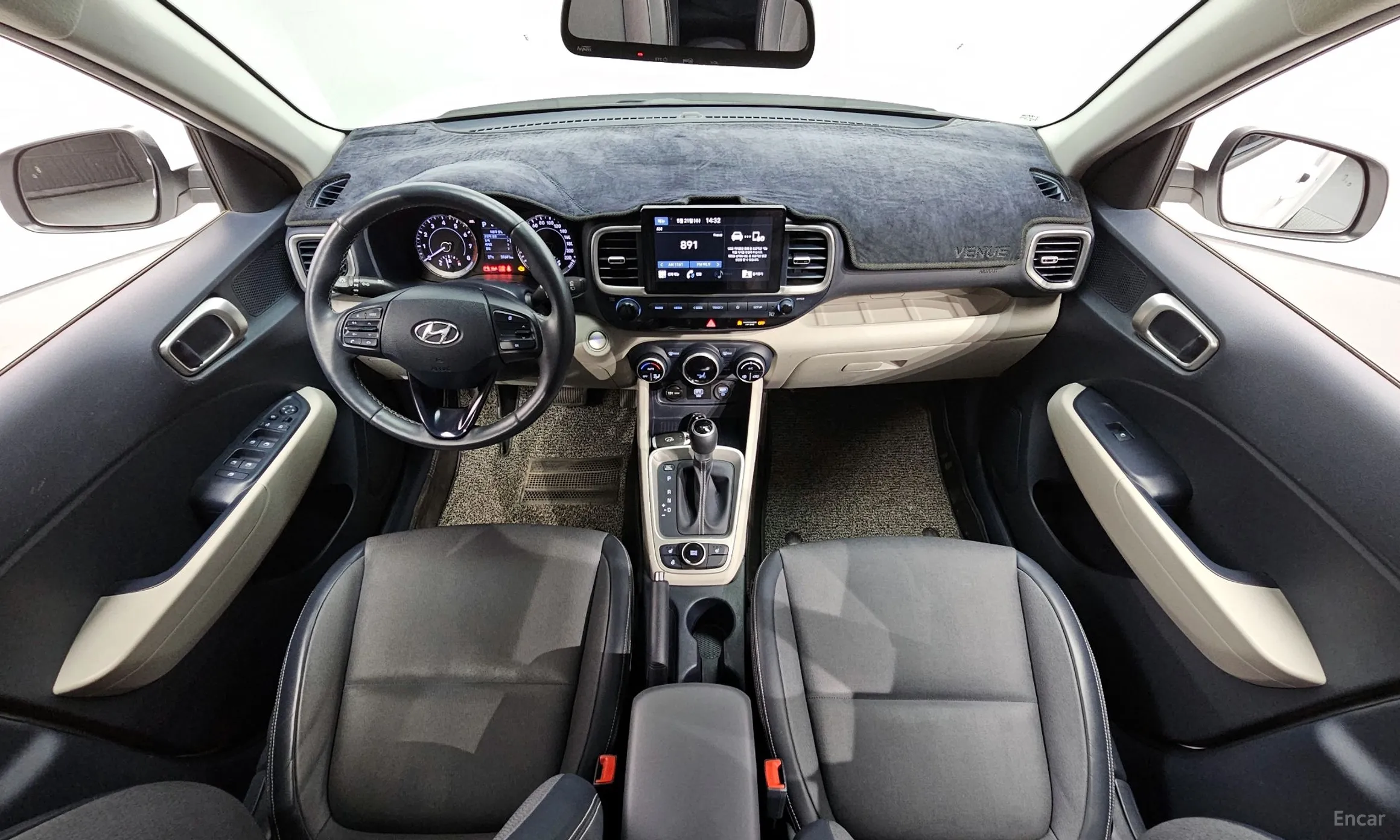 Hyundai Venue превью 4