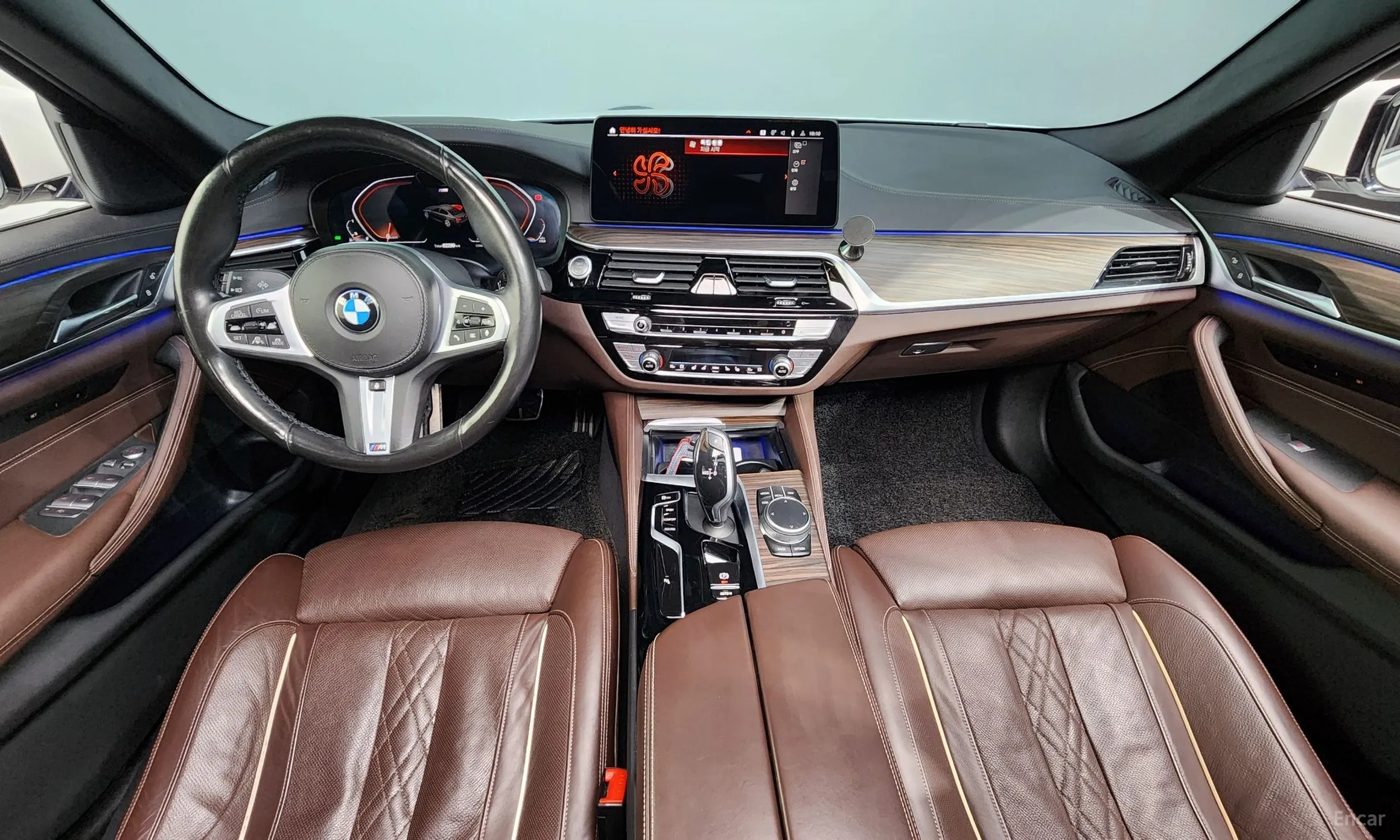 BMW 5 Series (G30) превью 4