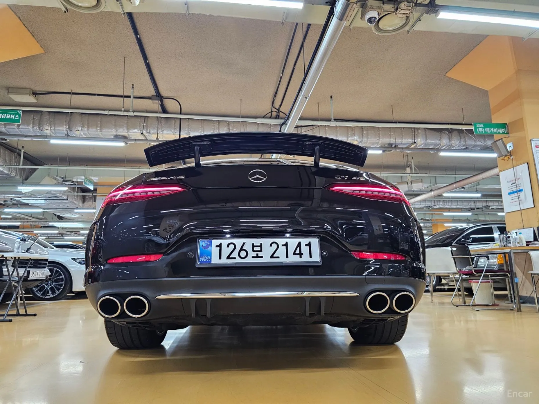 Mercedes Benz AMG GT превью 3