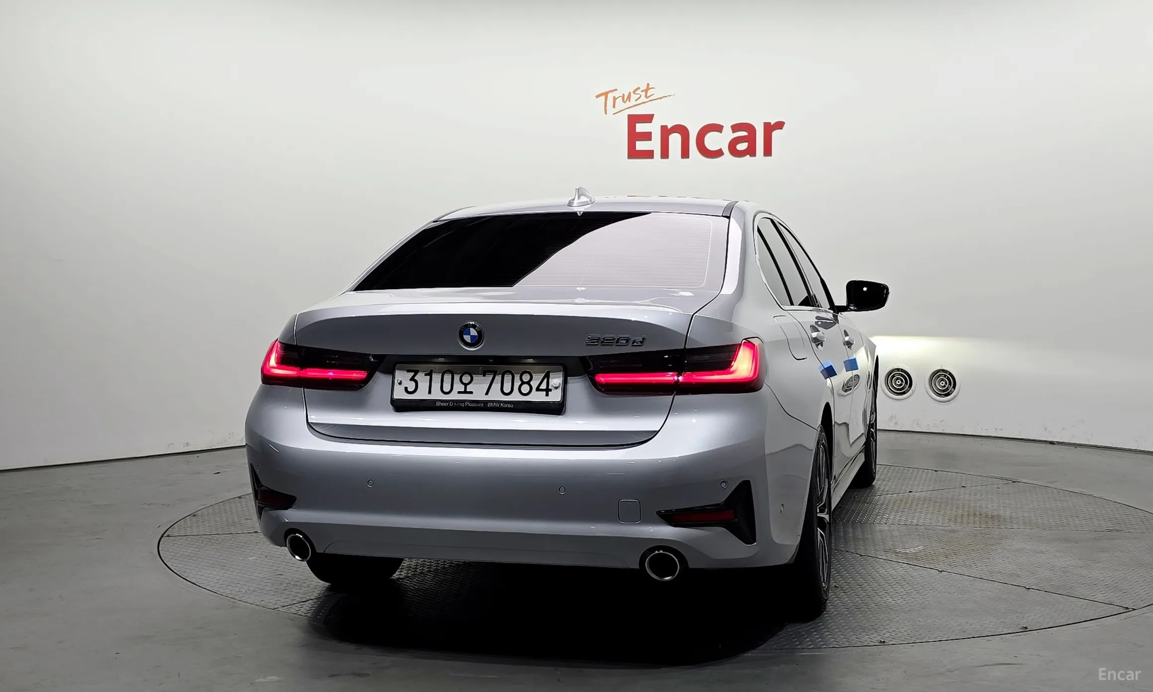 BMW 3 Series (G20) превью 3