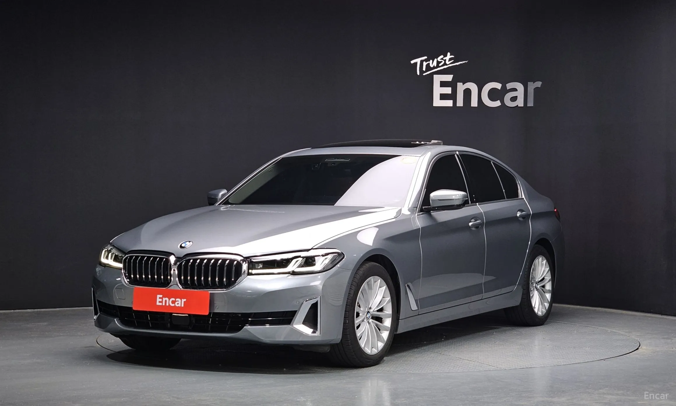 BMW 5 Series (G30)