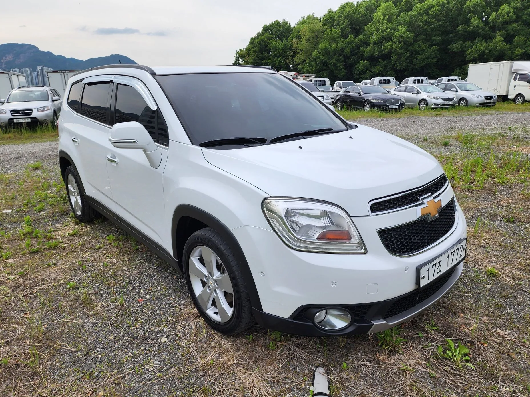 Chevrolet (GM Daewoo) Orlando превью 2