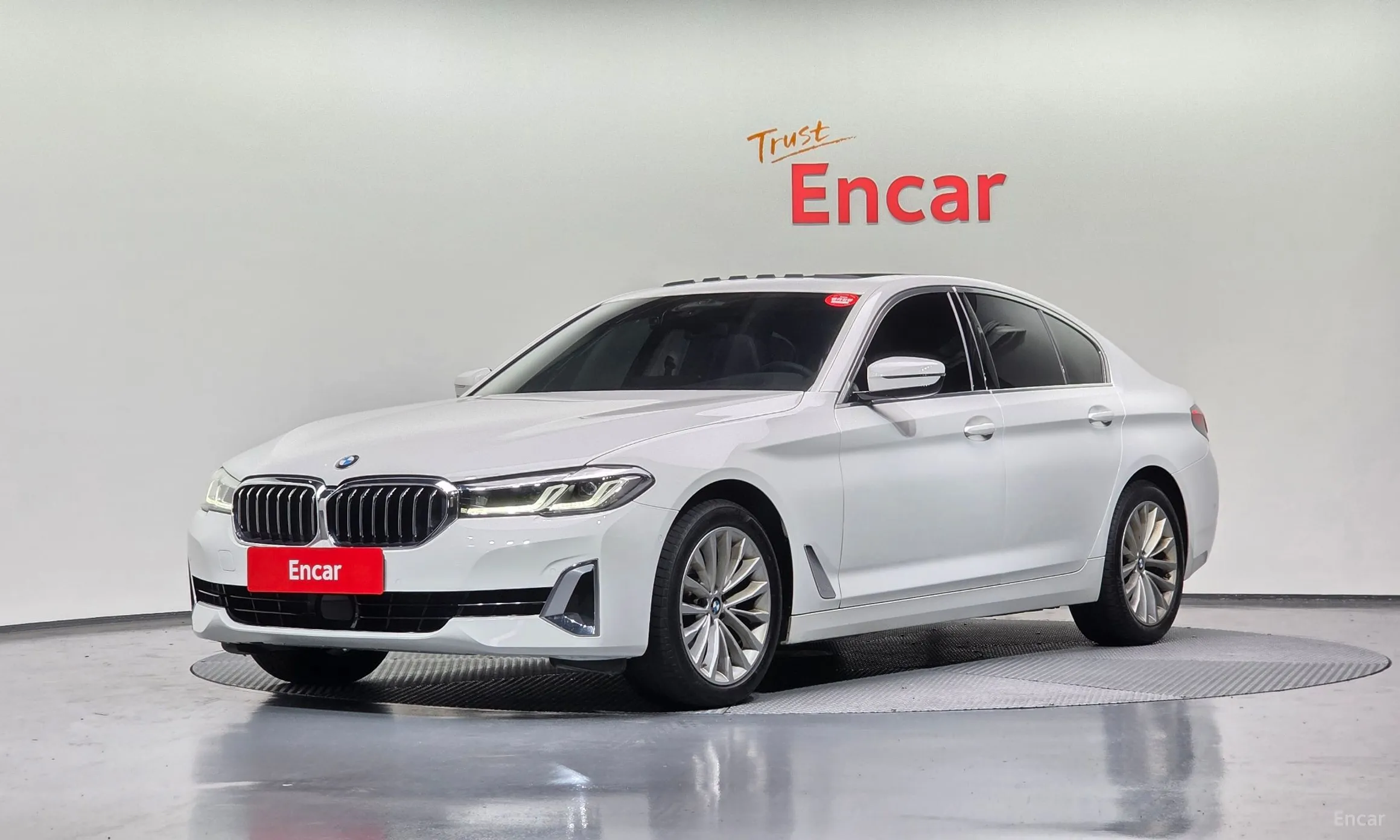 BMW 5 Series (G30)