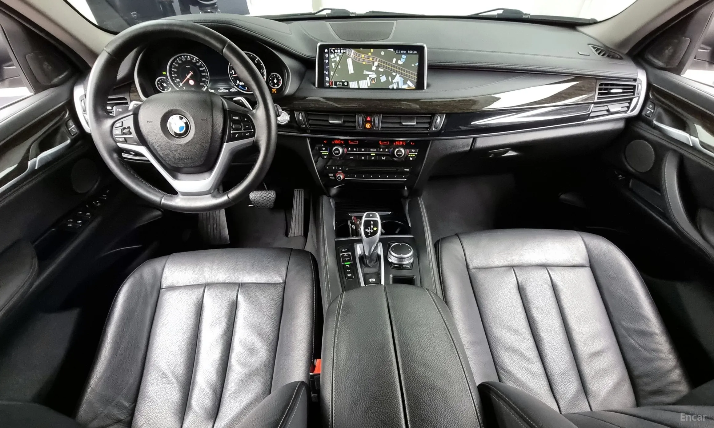 BMW X6 (F16) превью 4