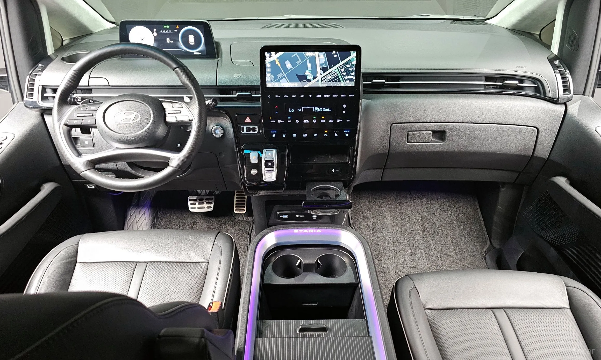 Hyundai Staria превью 4