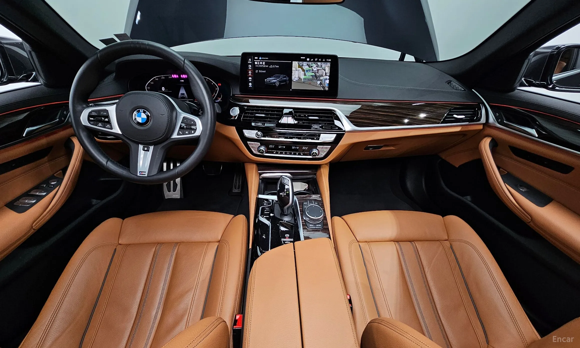 BMW 5 Series (G30) превью 4