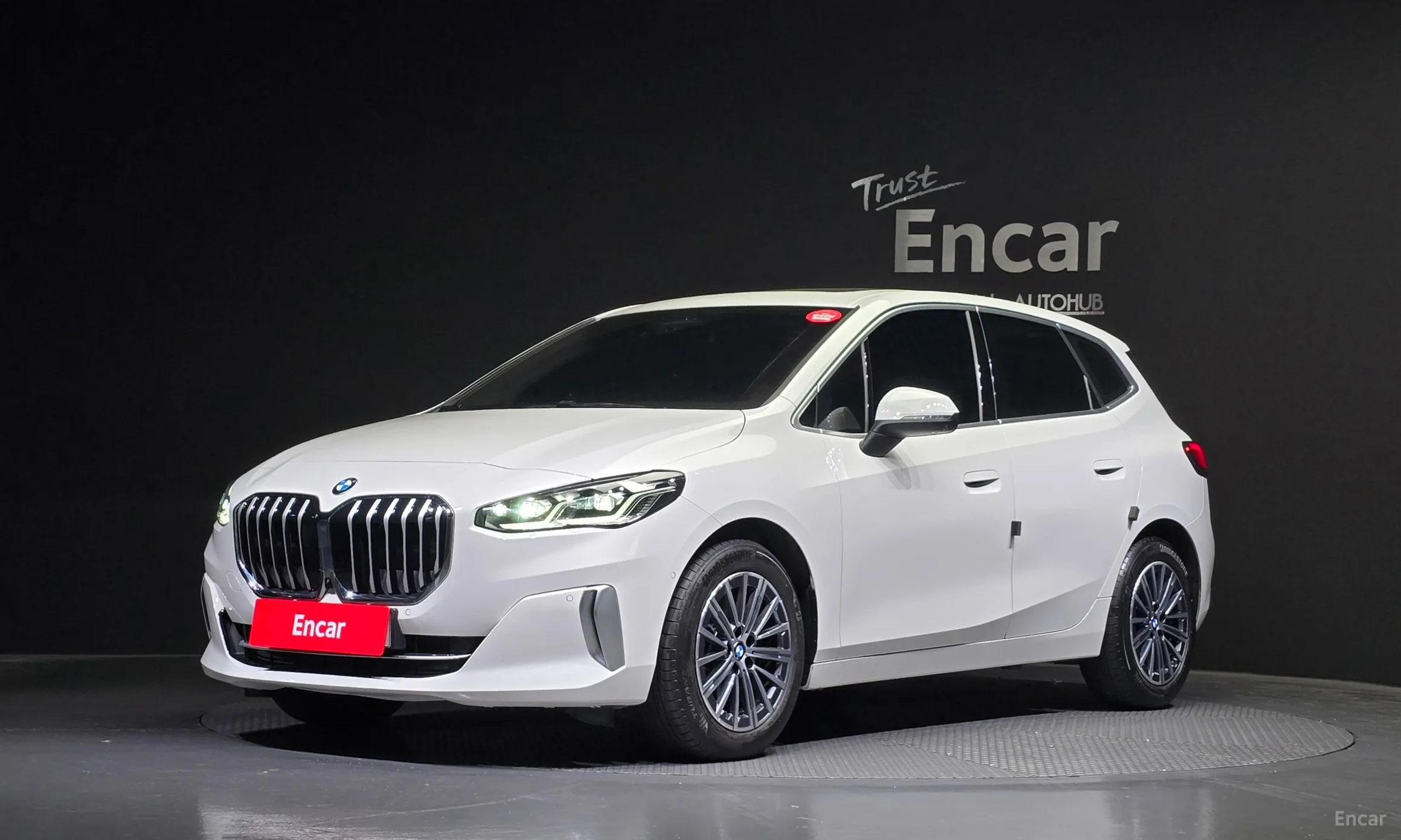2 Series Active Tourer (U06)
