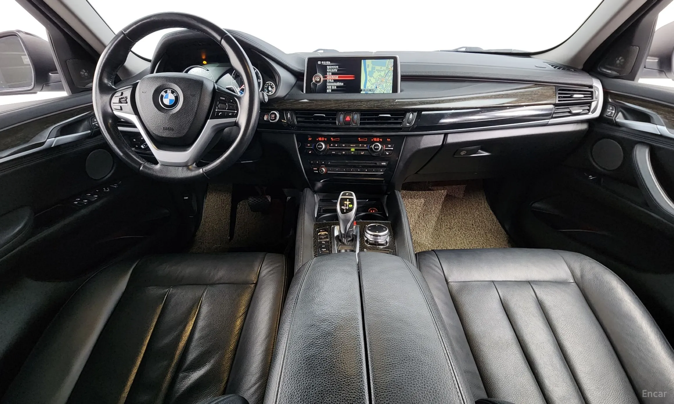 BMW X6 (F16) превью 4