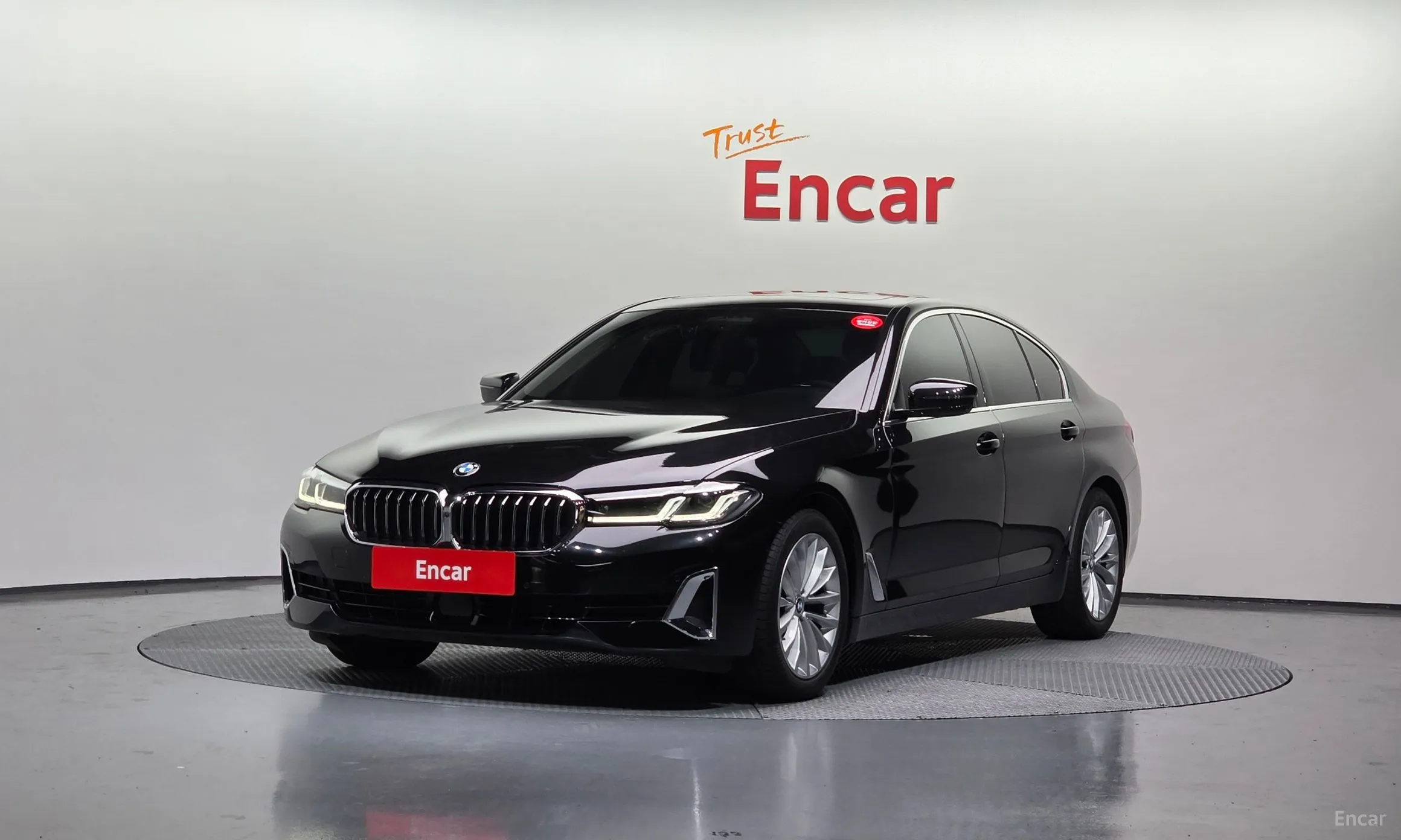 BMW 5 Series (G30)