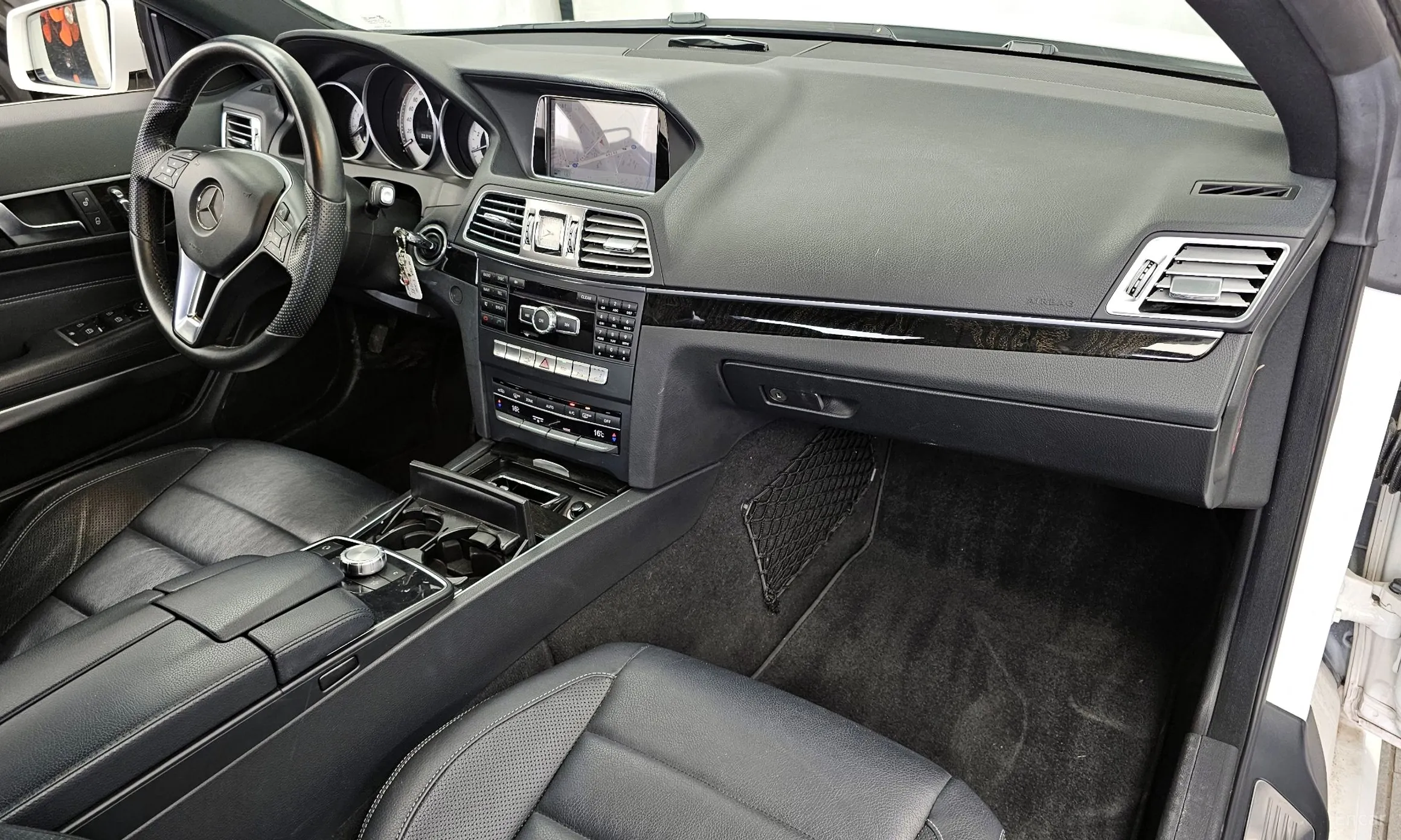 Mercedes Benz E-Class W212 превью 4