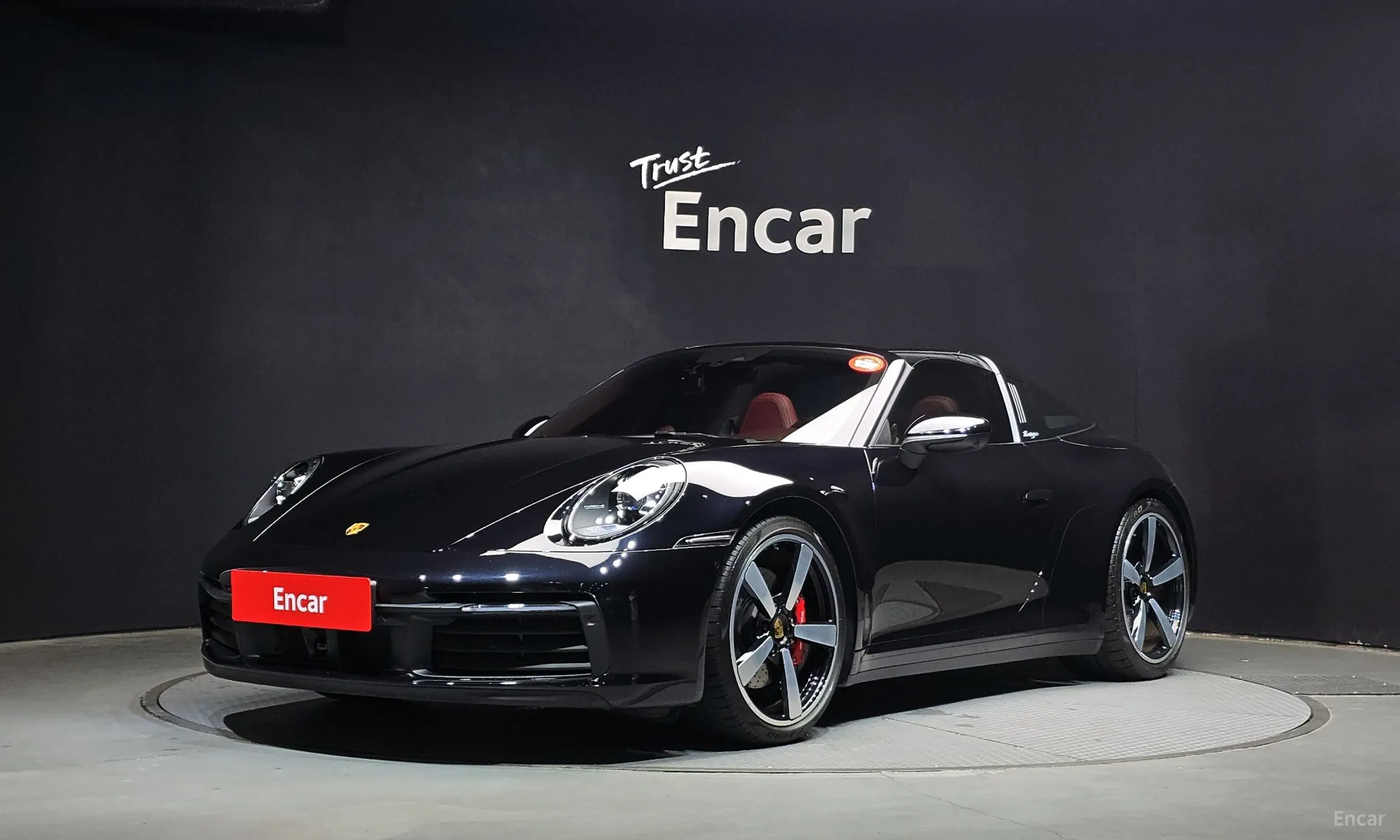 Porsche 911 (992)