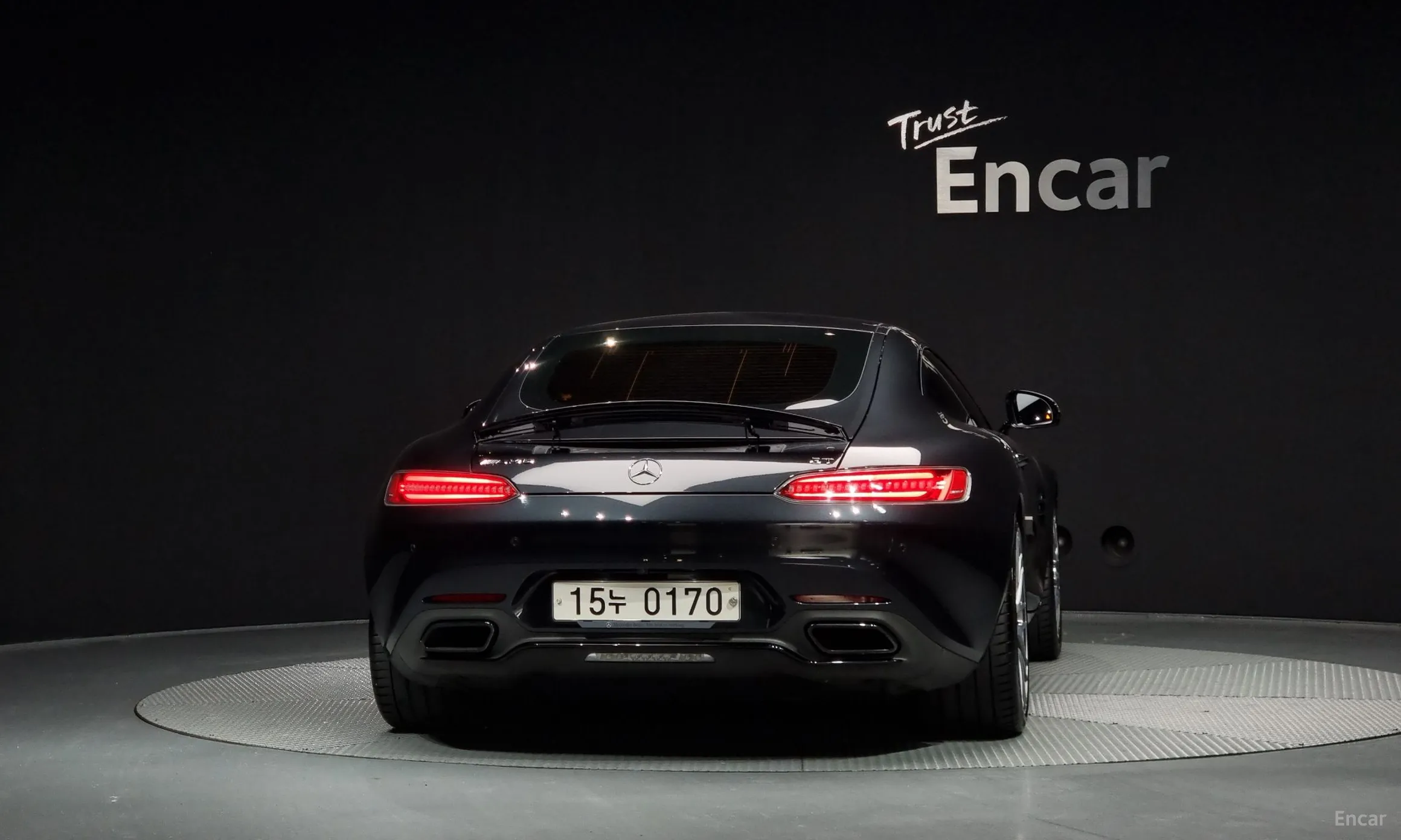 Mercedes Benz AMG GT превью 3
