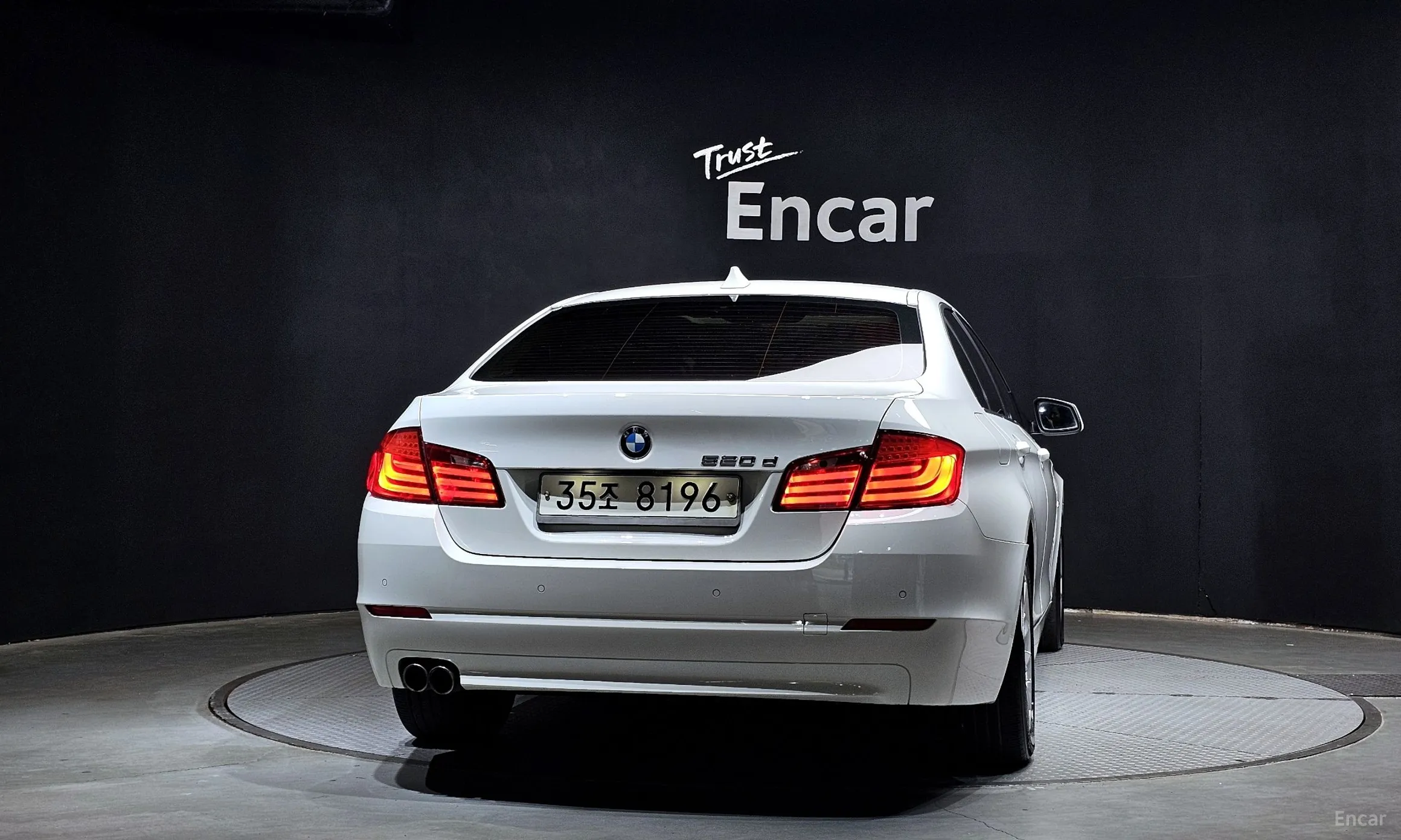 BMW 5 Series (F10) превью 3