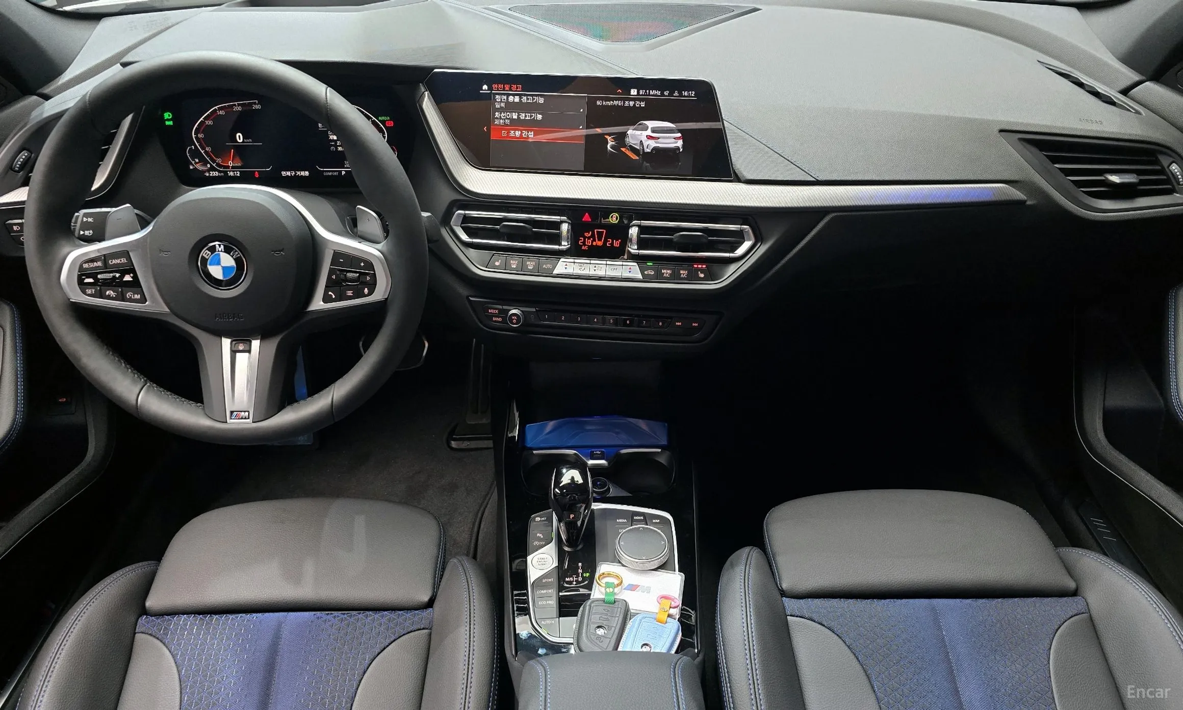 BMW 1 Series (F40) превью 4