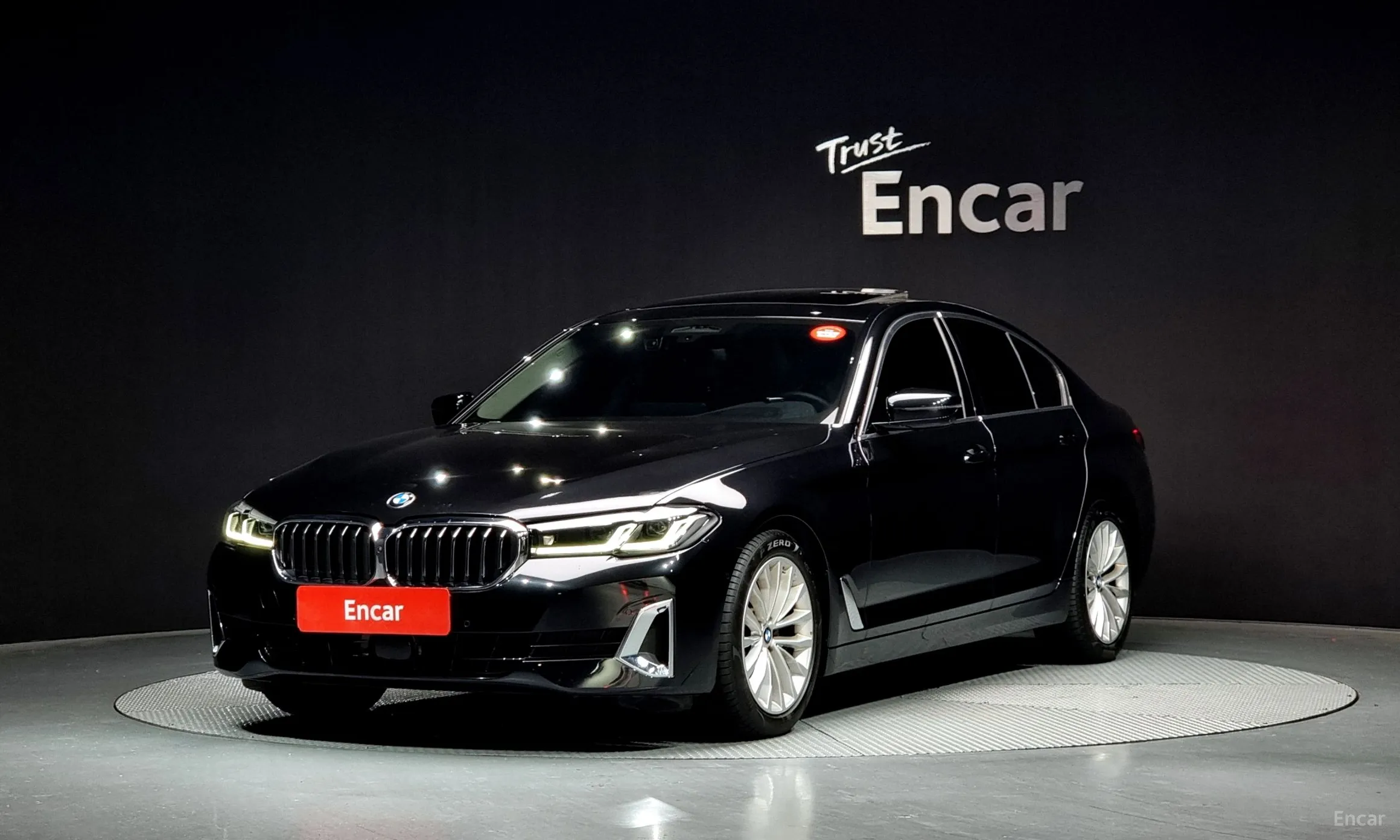 BMW 5 Series (G30)