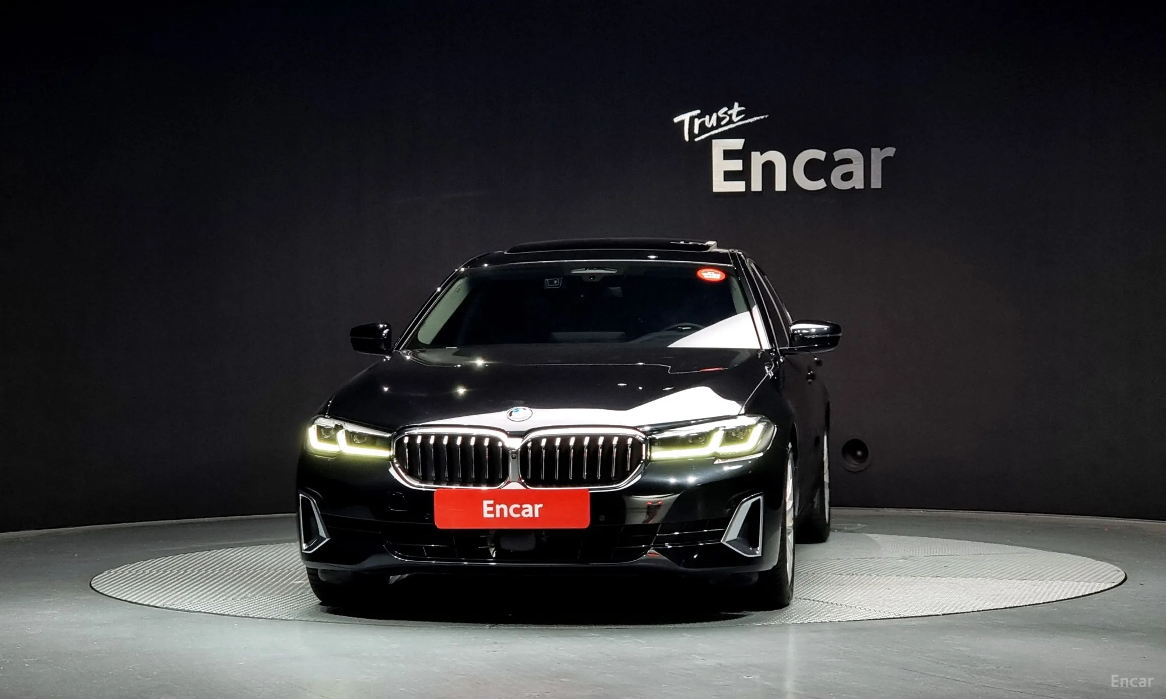 BMW 5 Series (G30)