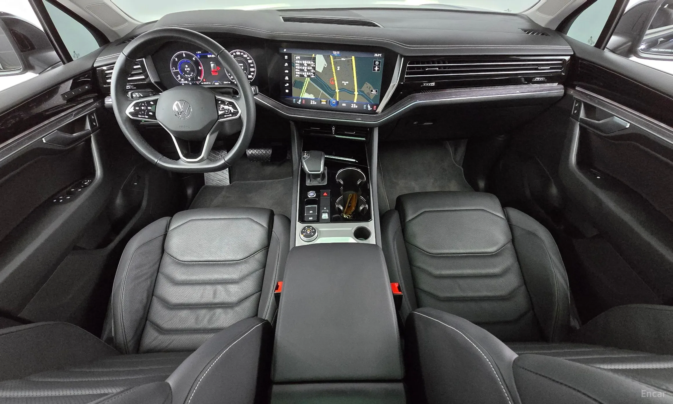 Volkswagen Touareg 3rd Generation превью 4