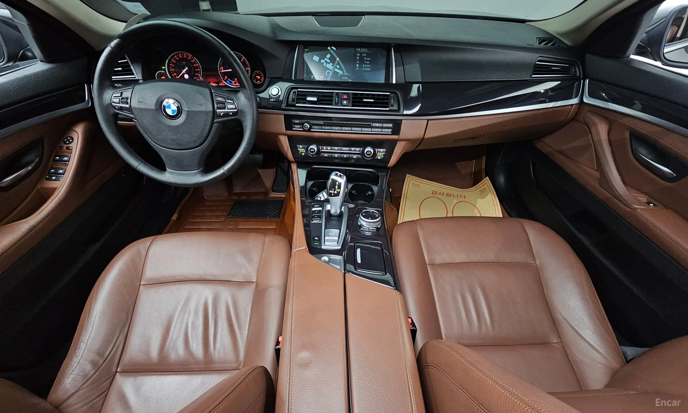 BMW 5 Series (F10) превью 4