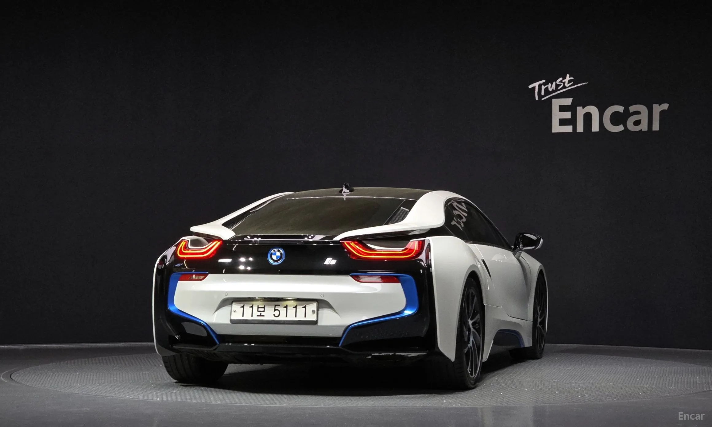 BMW i8 превью 3