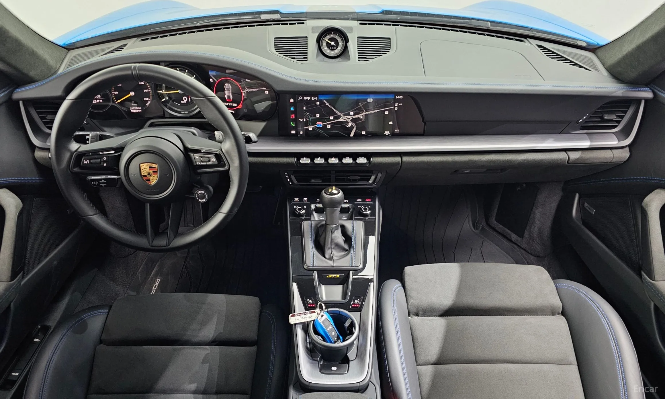 Porsche 911 (992) превью 4