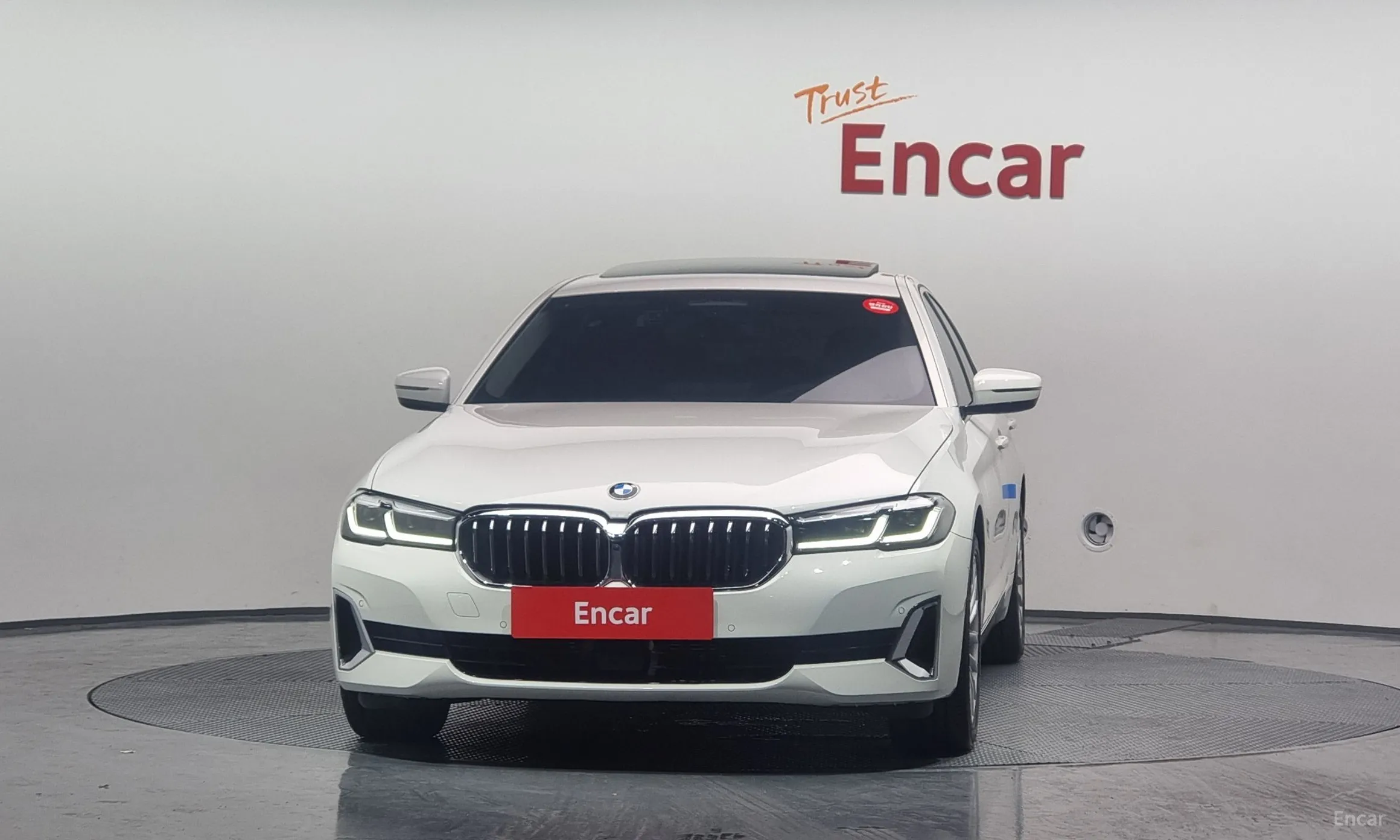 BMW 5 Series (G30)