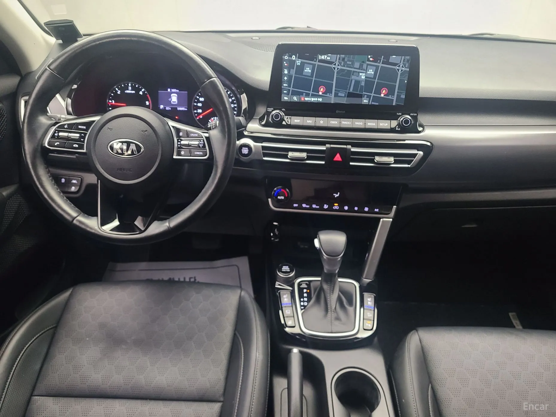 Kia Seltos превью 4