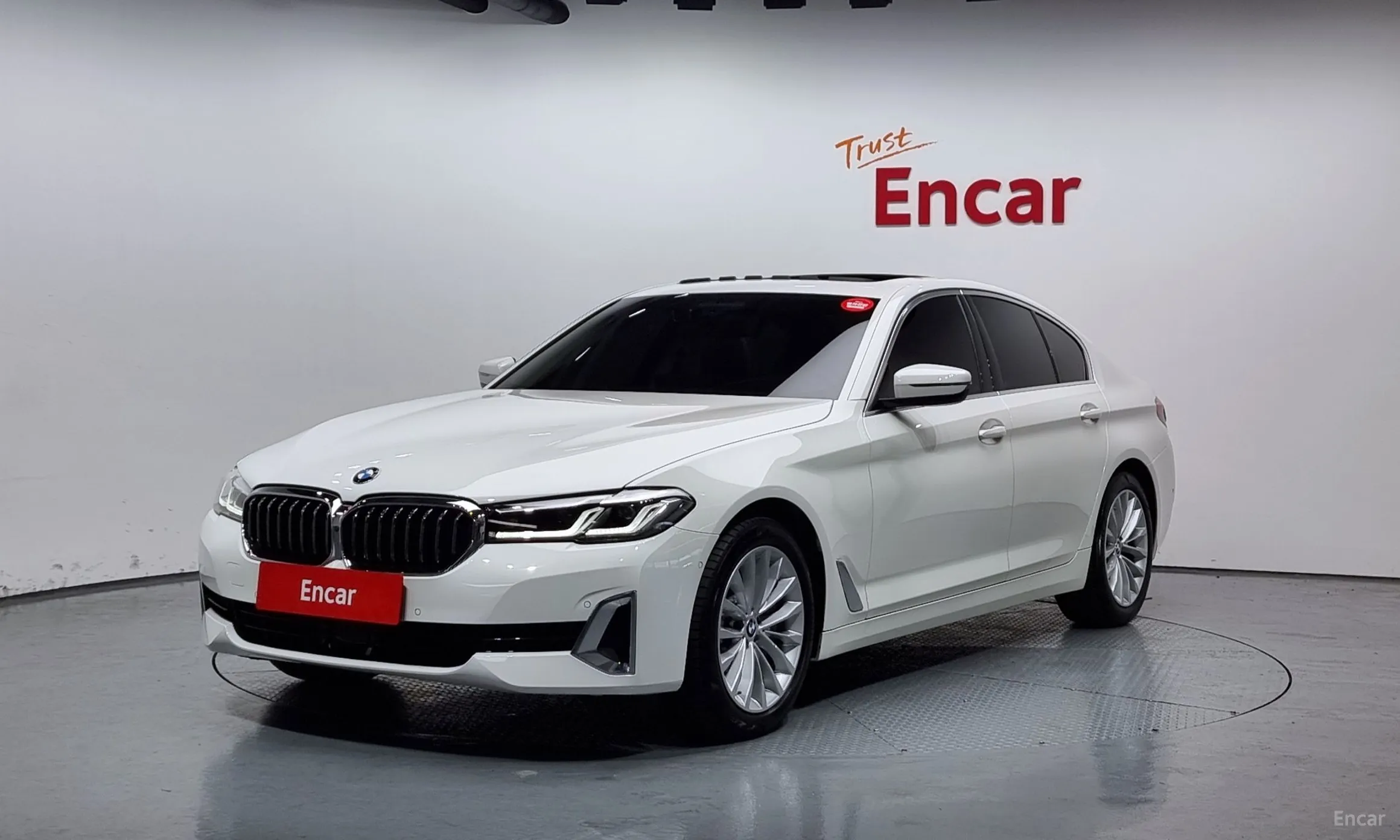 BMW 5 Series (G30)
