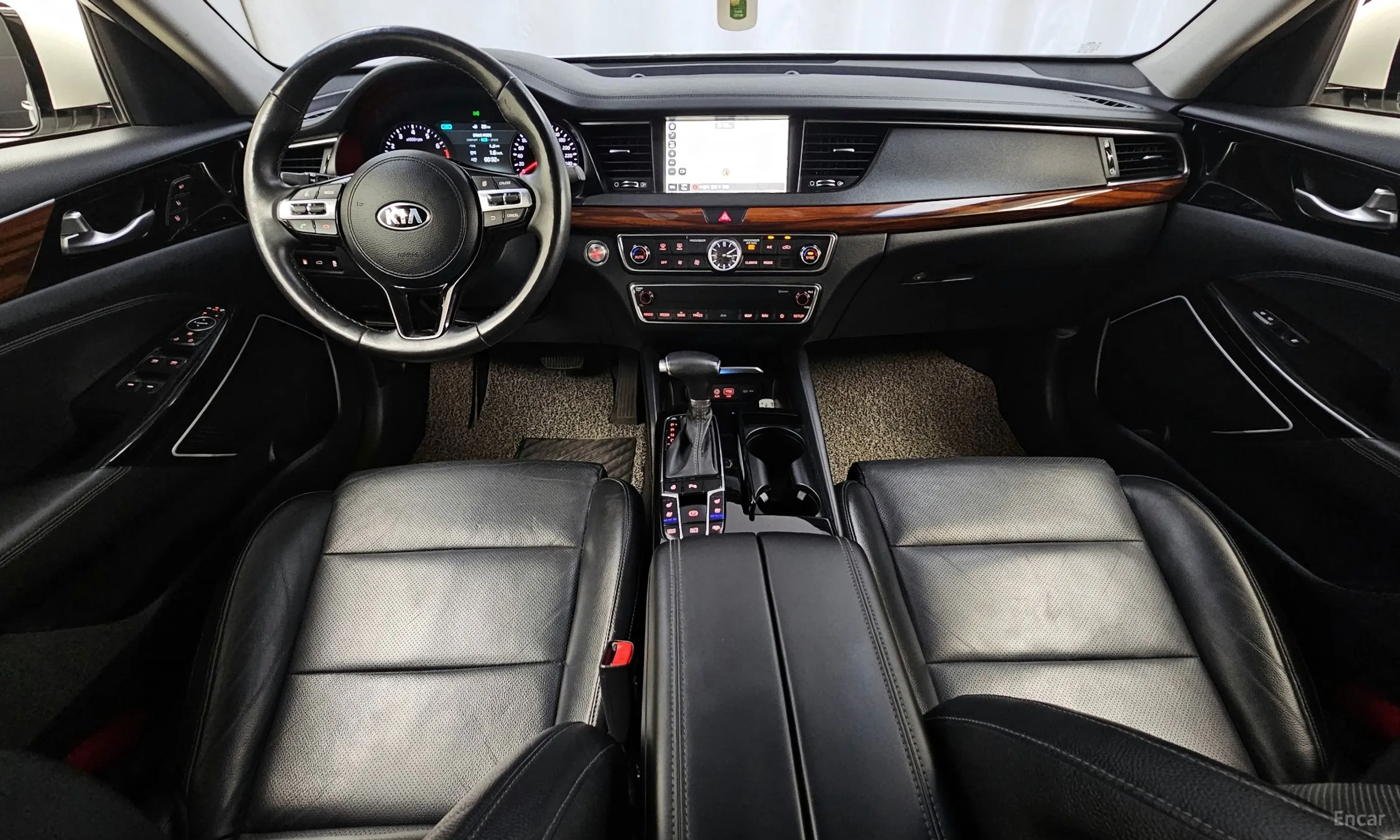 Kia K7 превью 4