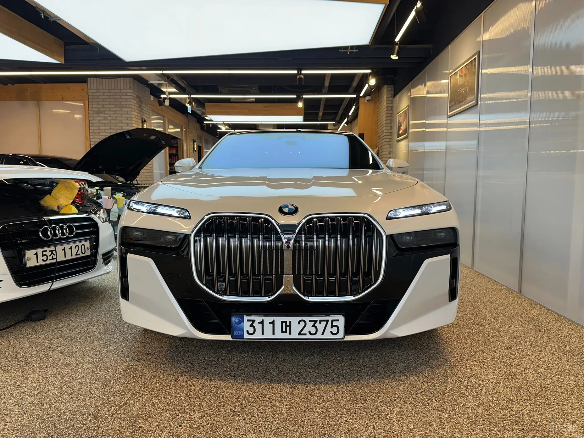 7 Series (G70)