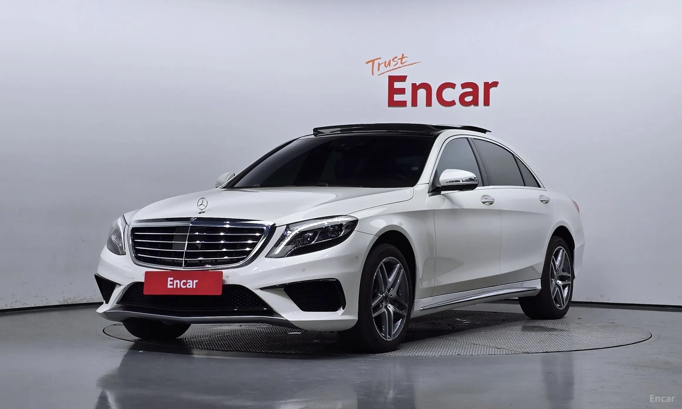 Mercedes Benz S-Class W222