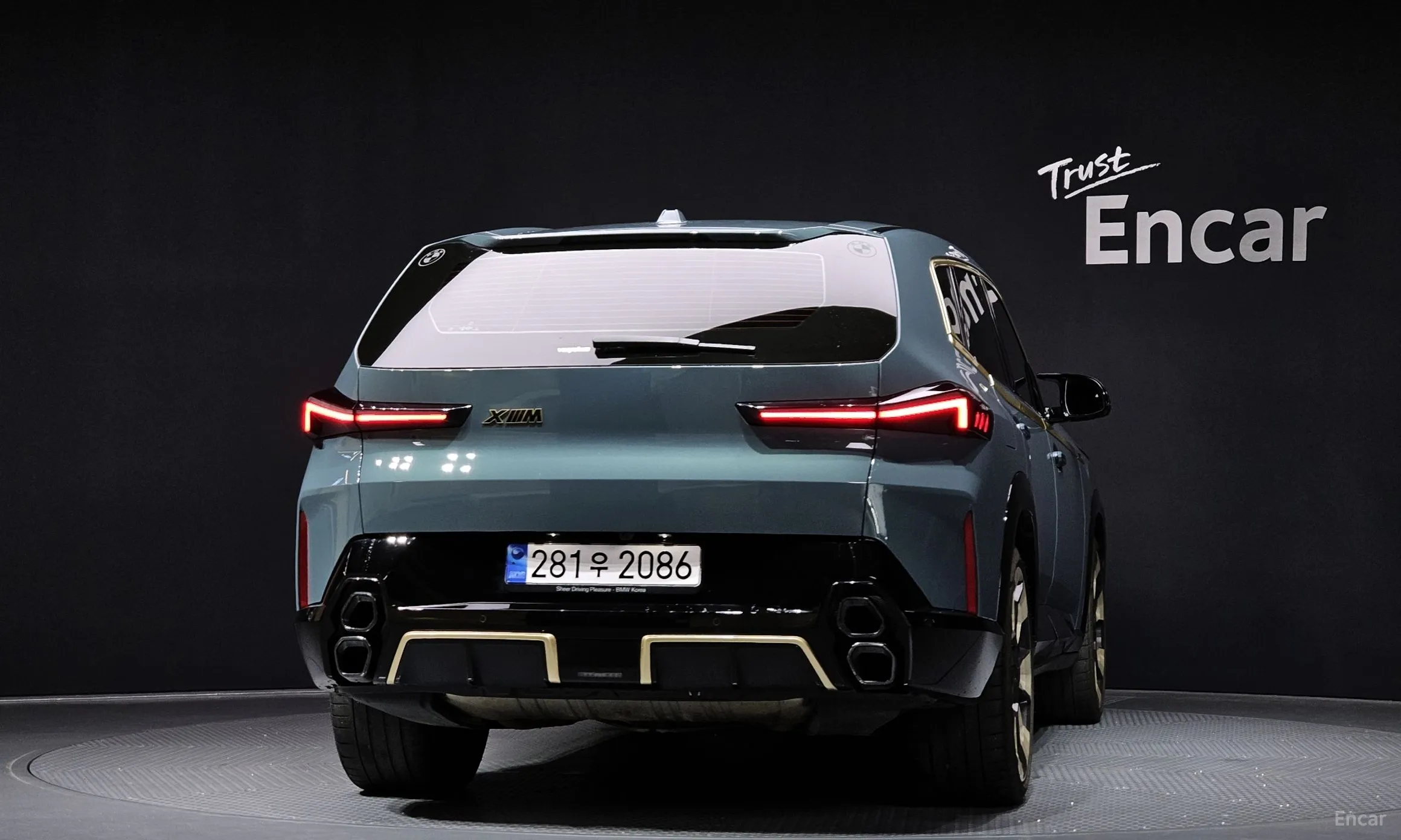 BMW XM (G09) превью 3