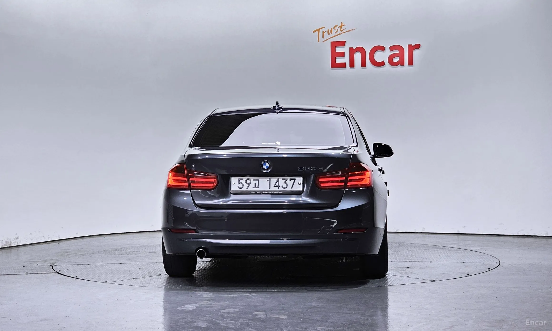 BMW 3 Series (F30) превью 3