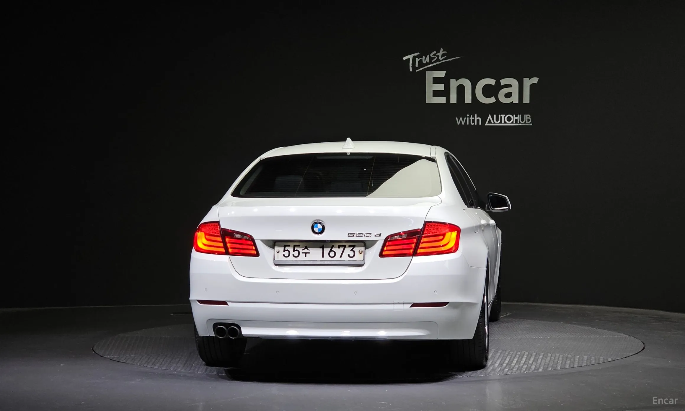BMW 5 Series (F10) превью 3