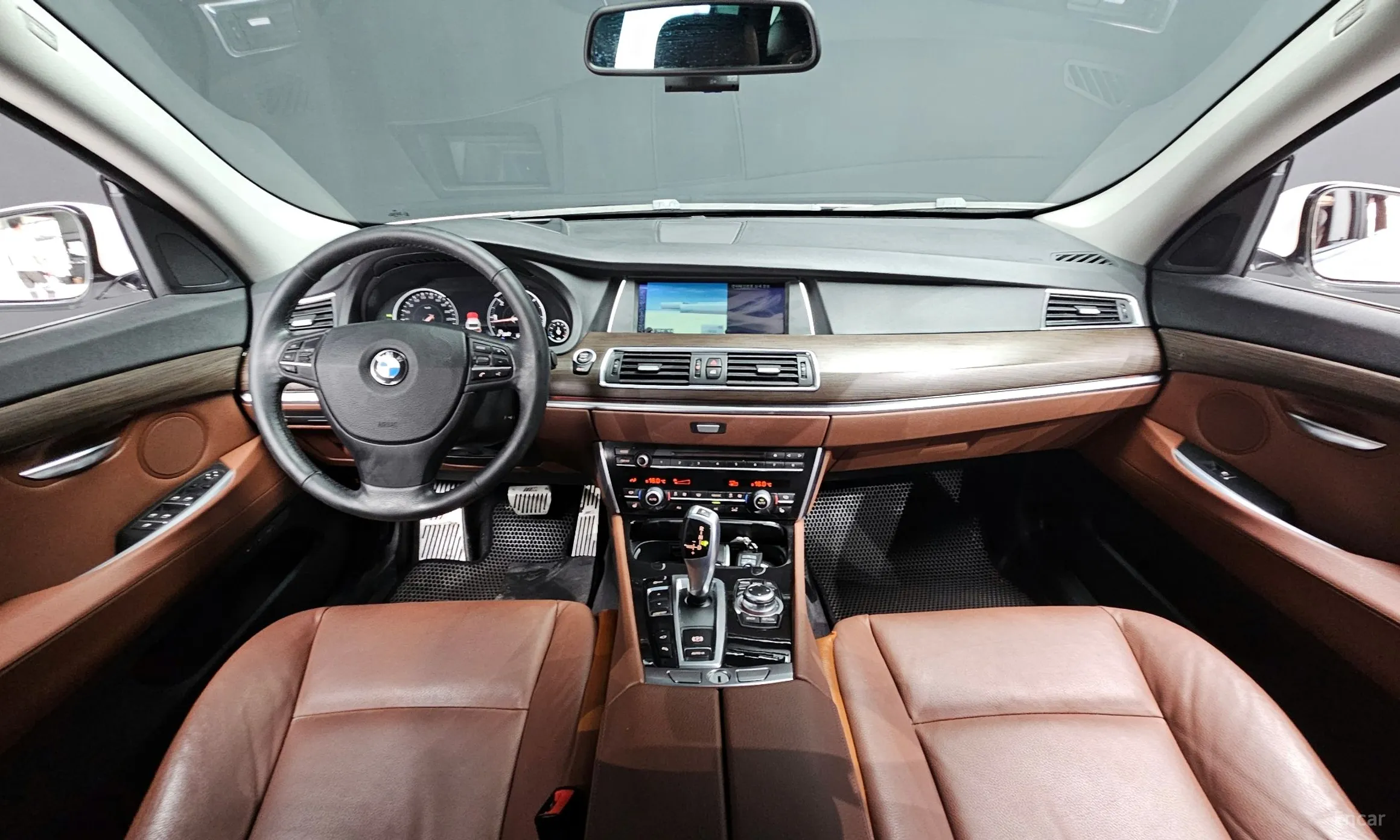 BMW 5 Series GT (F07) превью 4