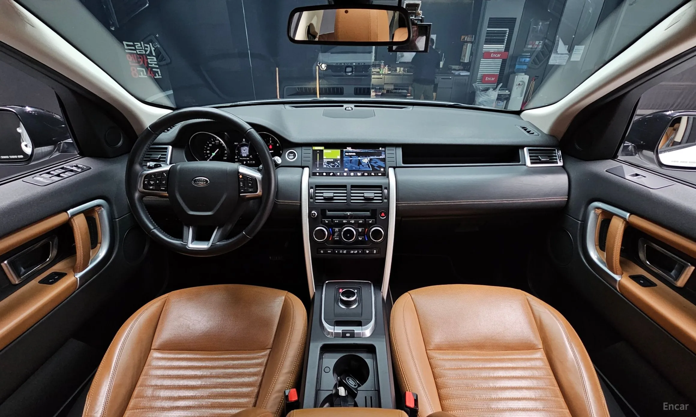 Land Rover Discovery Sports превью 4