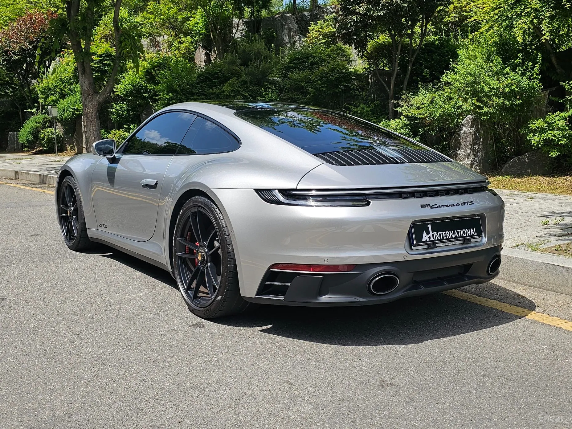 Porsche 911 (992) превью 3