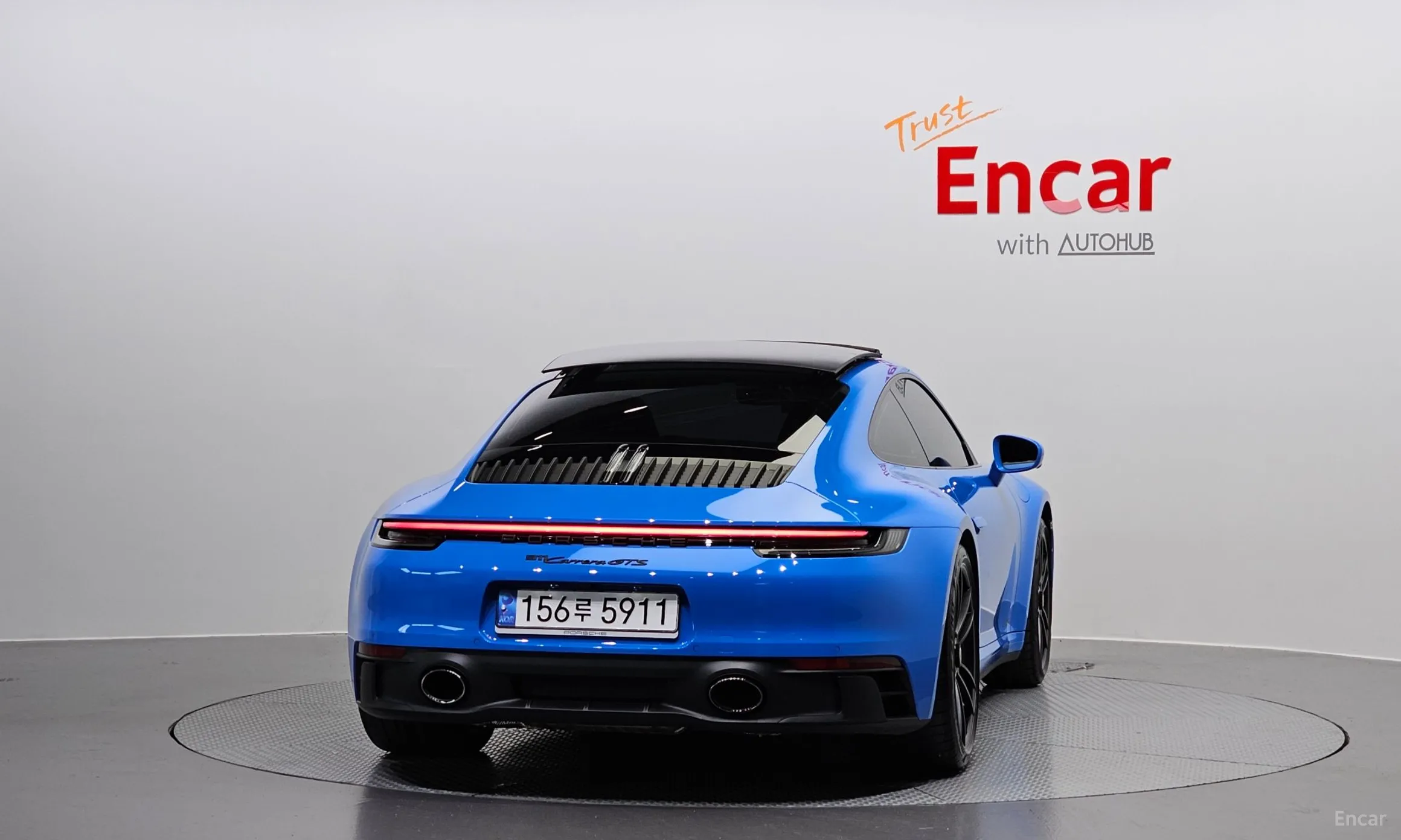 Porsche 911 (992) превью 3